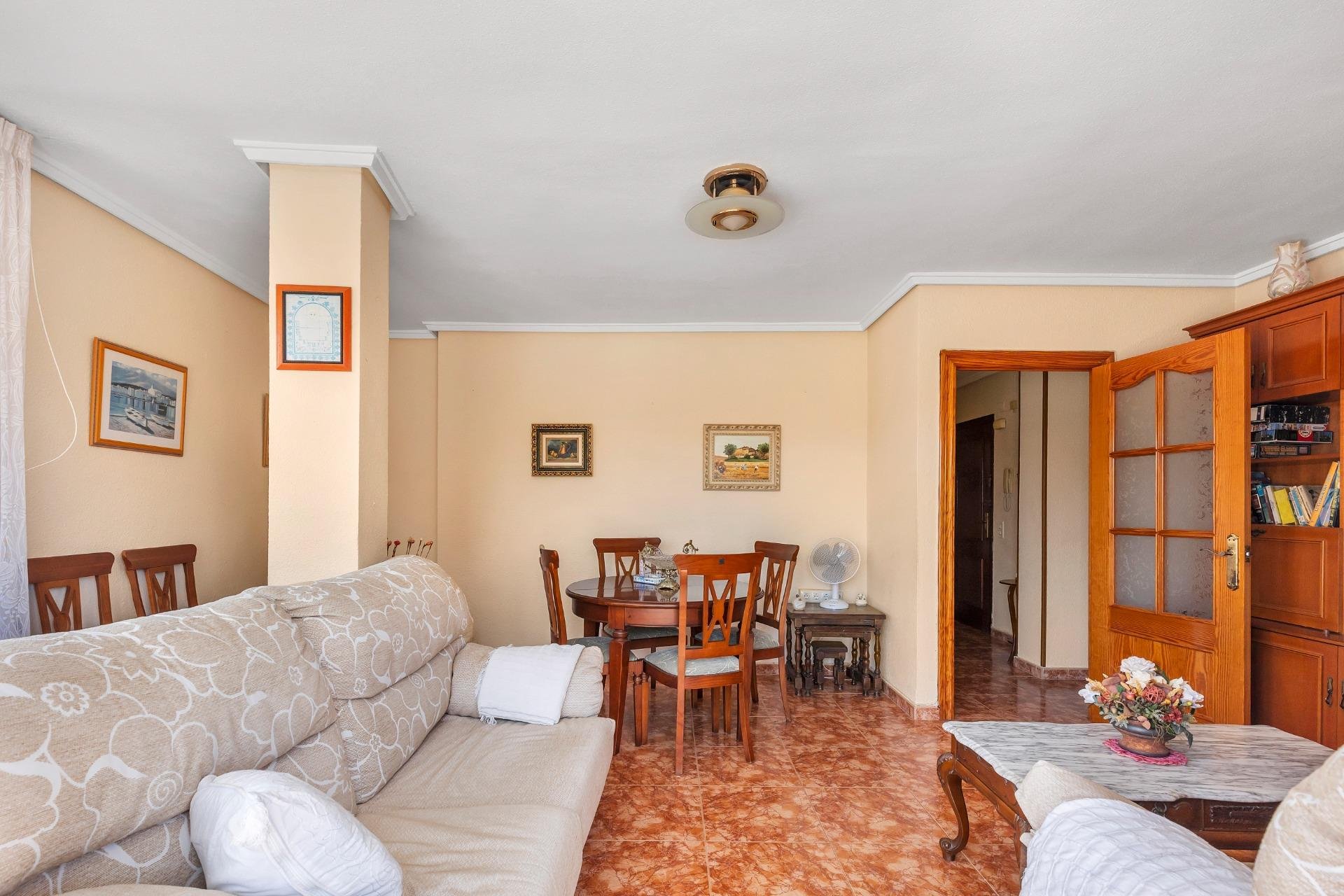 Reventa - Apartamento / piso -
Torrevieja - Playa del Cura