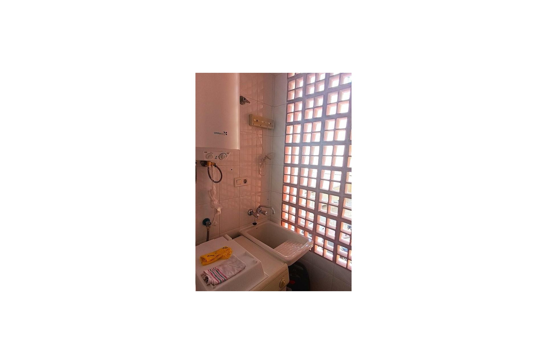 Reventa - Apartamento / piso -
Torrevieja - Playa del Cura