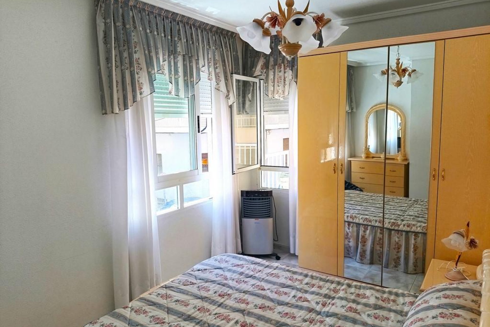 Reventa - Apartamento / piso -
Torrevieja - Playa del Cura