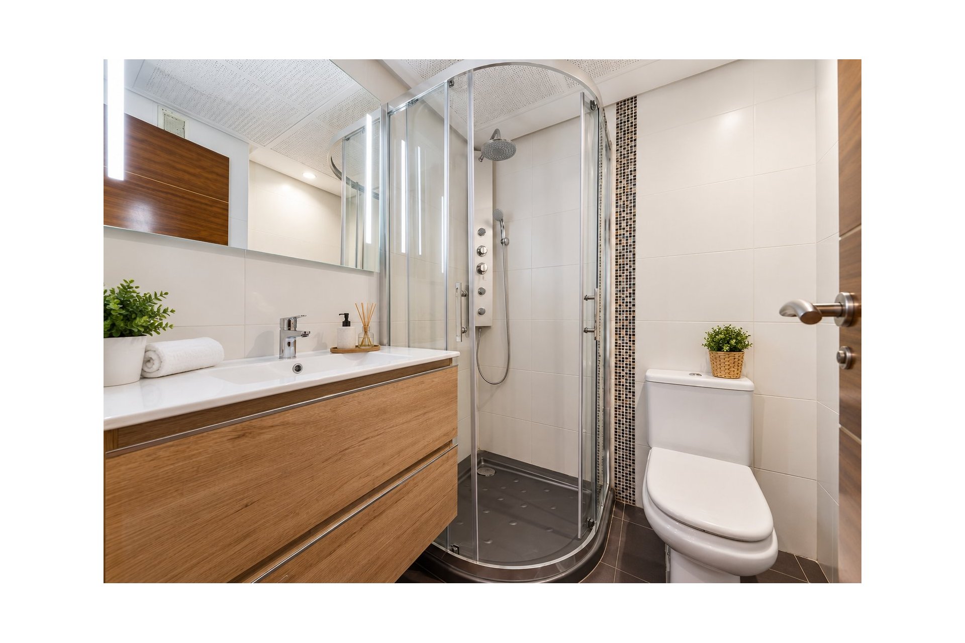 Reventa - Apartamento / piso -
Torrevieja - Playa Del Cura