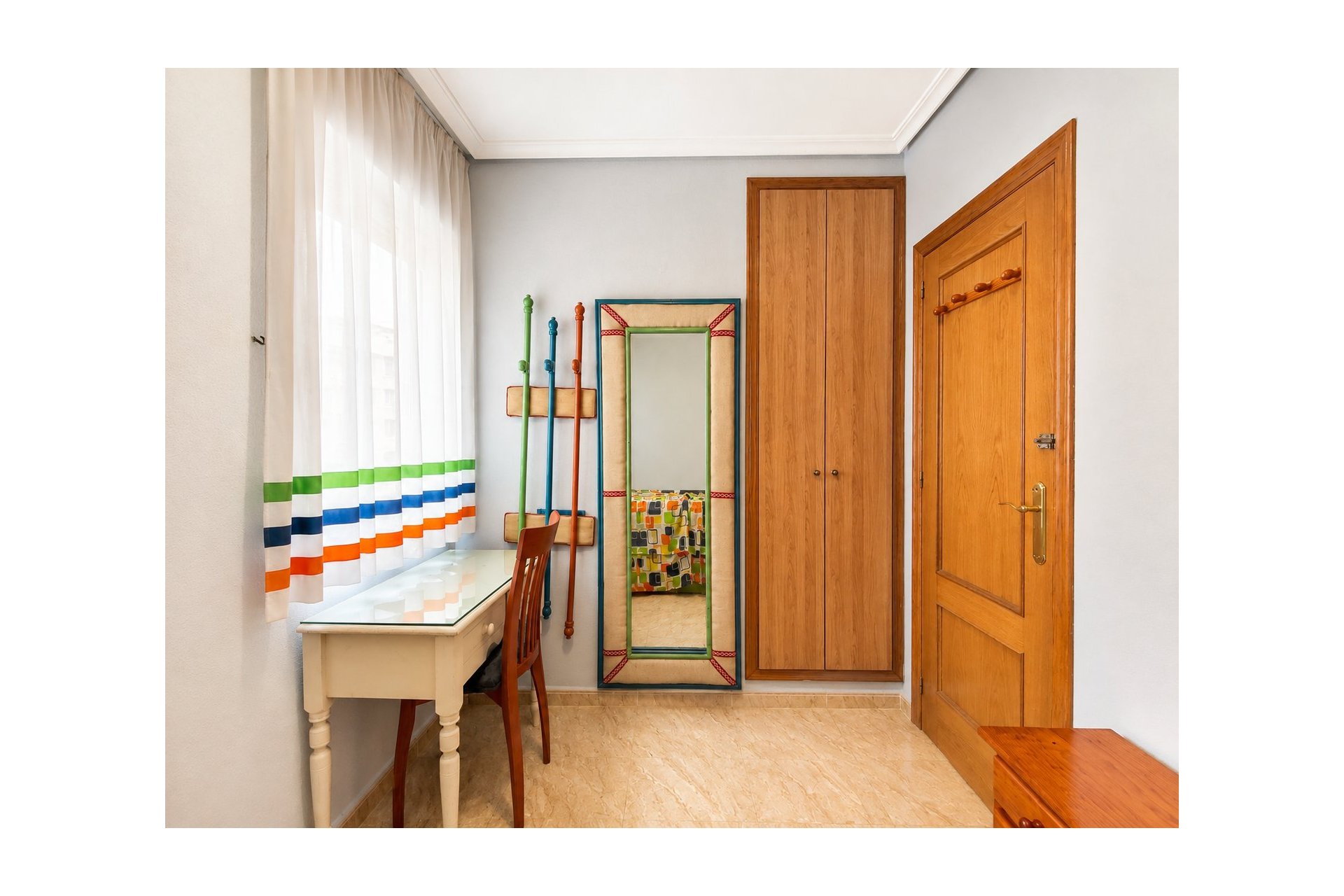 Reventa - Apartamento / piso -
Torrevieja - Playa Del Cura