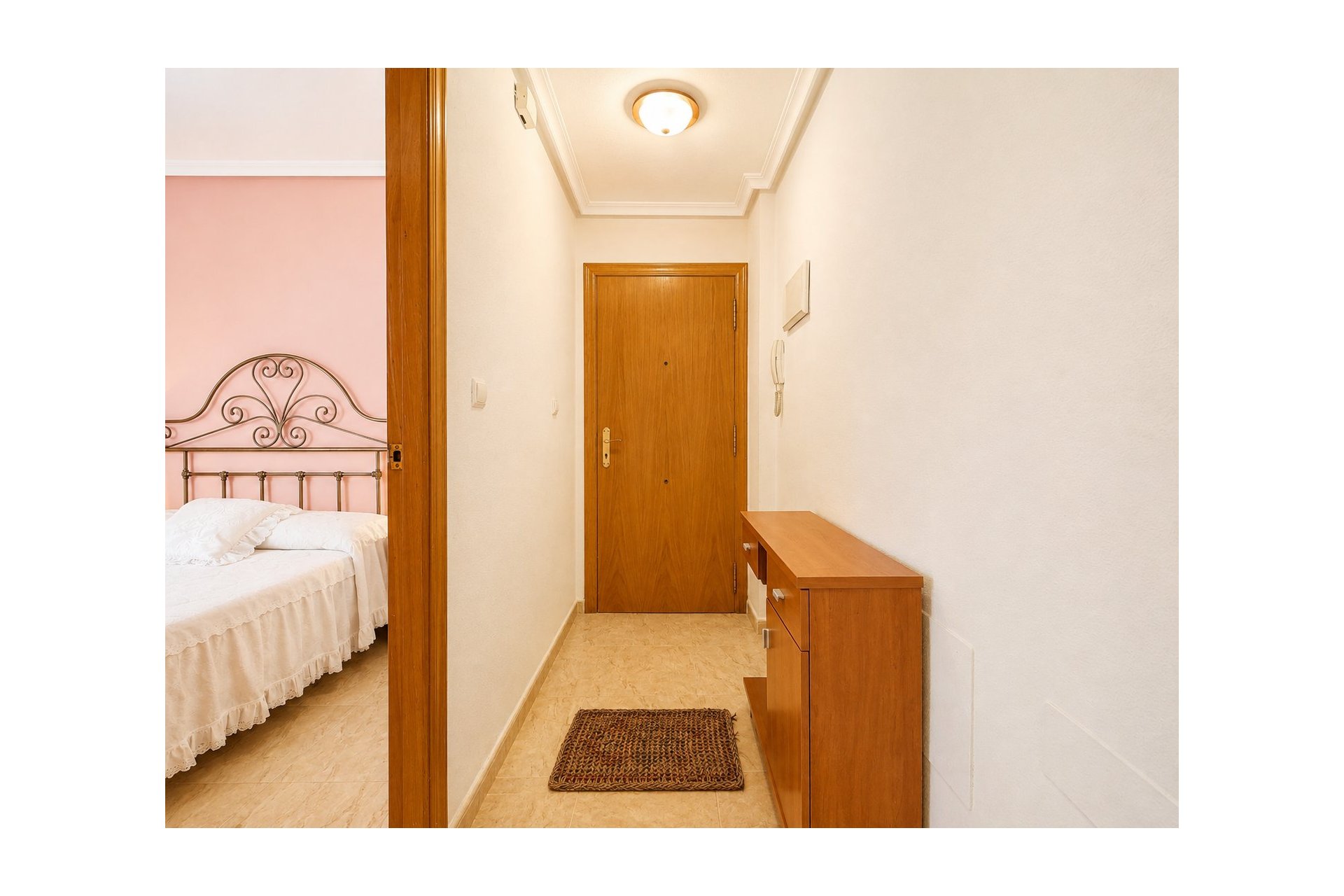 Reventa - Apartamento / piso -
Torrevieja - Playa Del Cura