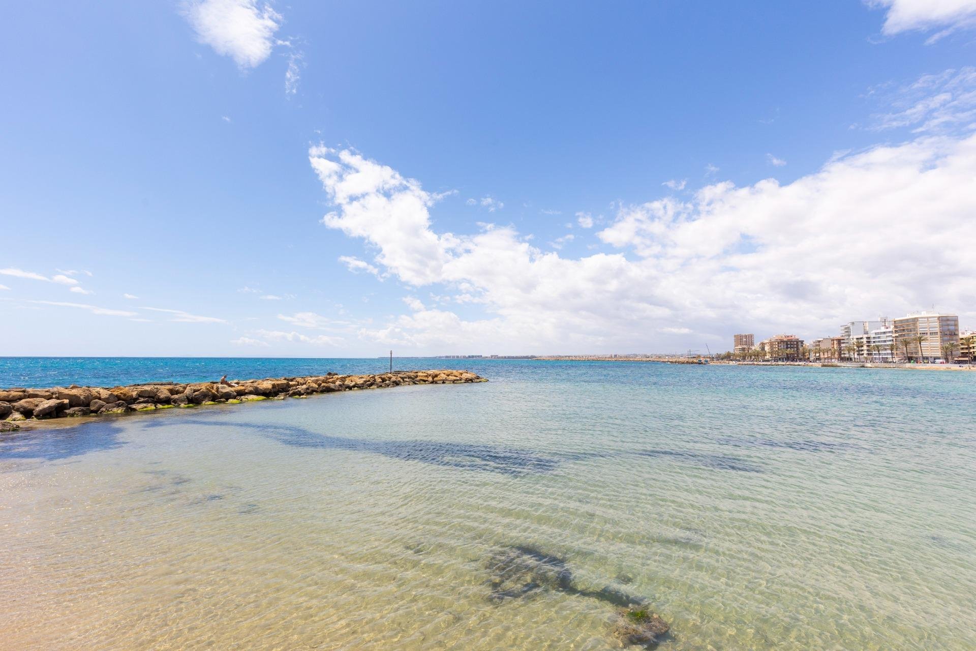 Reventa - Apartamento / piso -
Torrevieja - Playa del Cura