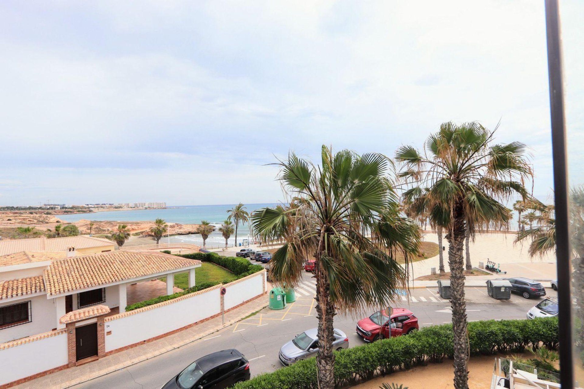 Reventa - Apartamento / piso -
Torrevieja - Playa Flamenca