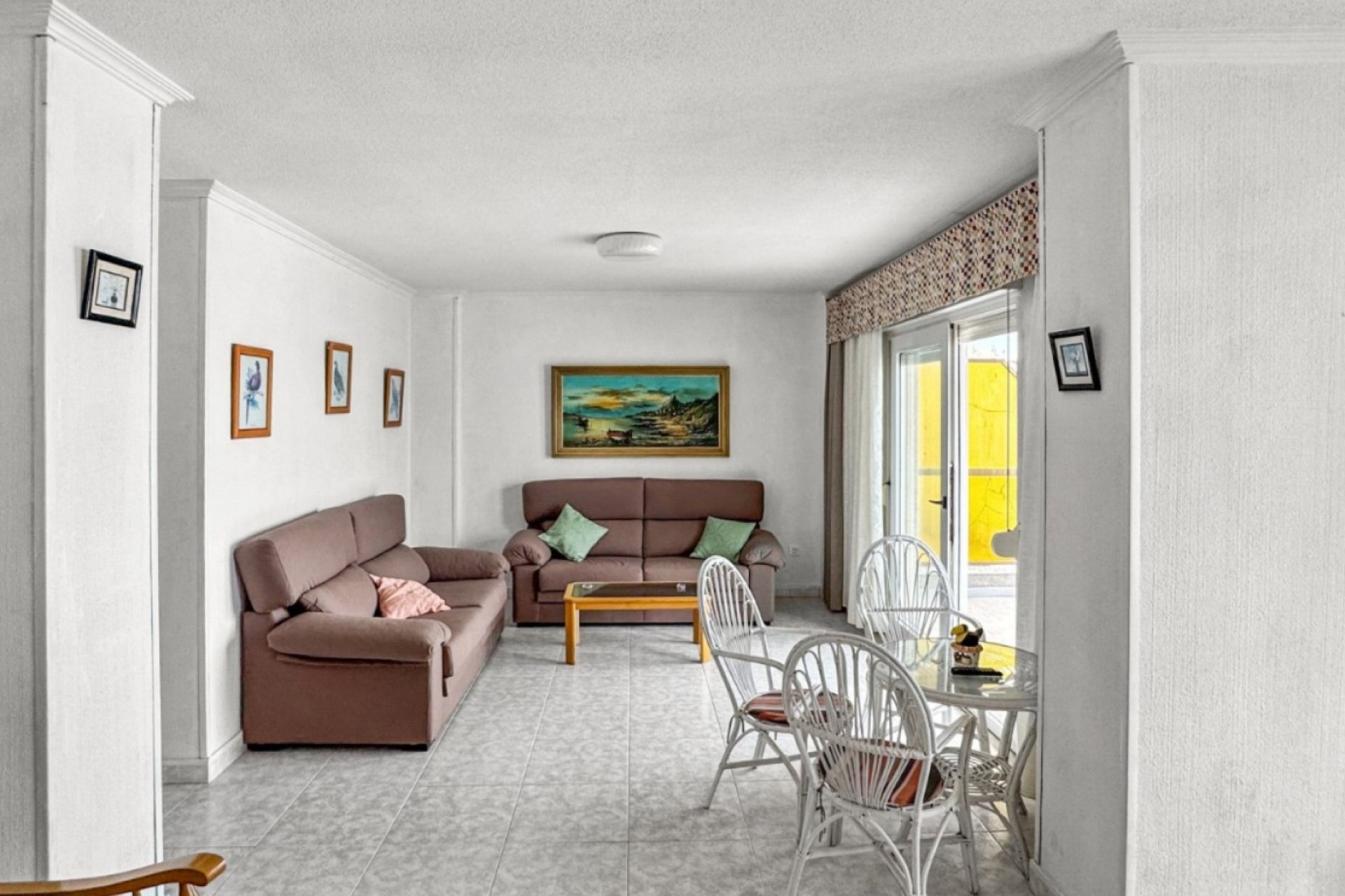 Reventa - Apartamento / piso -
Torrevieja - Playa Los Locos