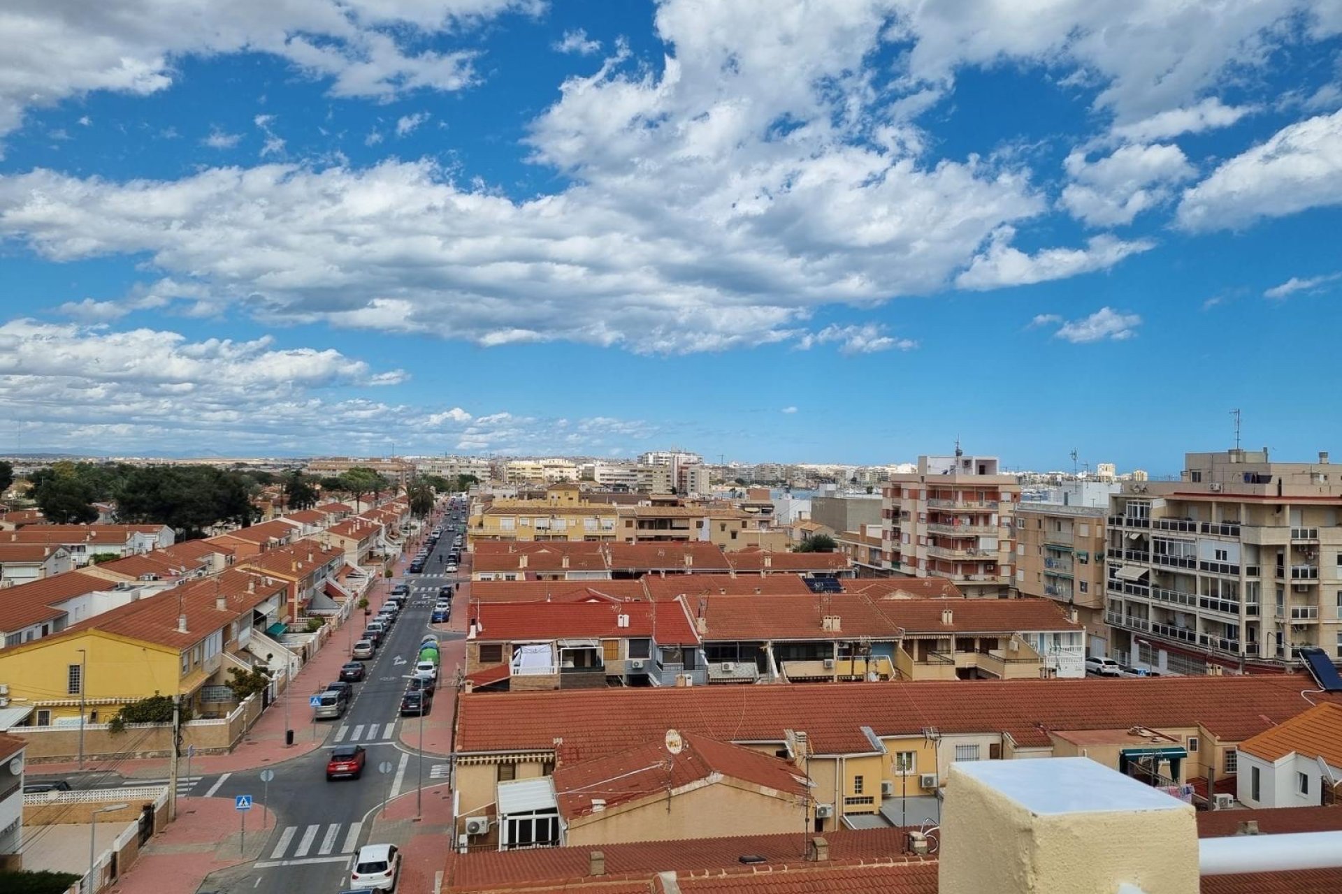 Reventa - Apartamento / piso -
Torrevieja - Playa Los Naufragos