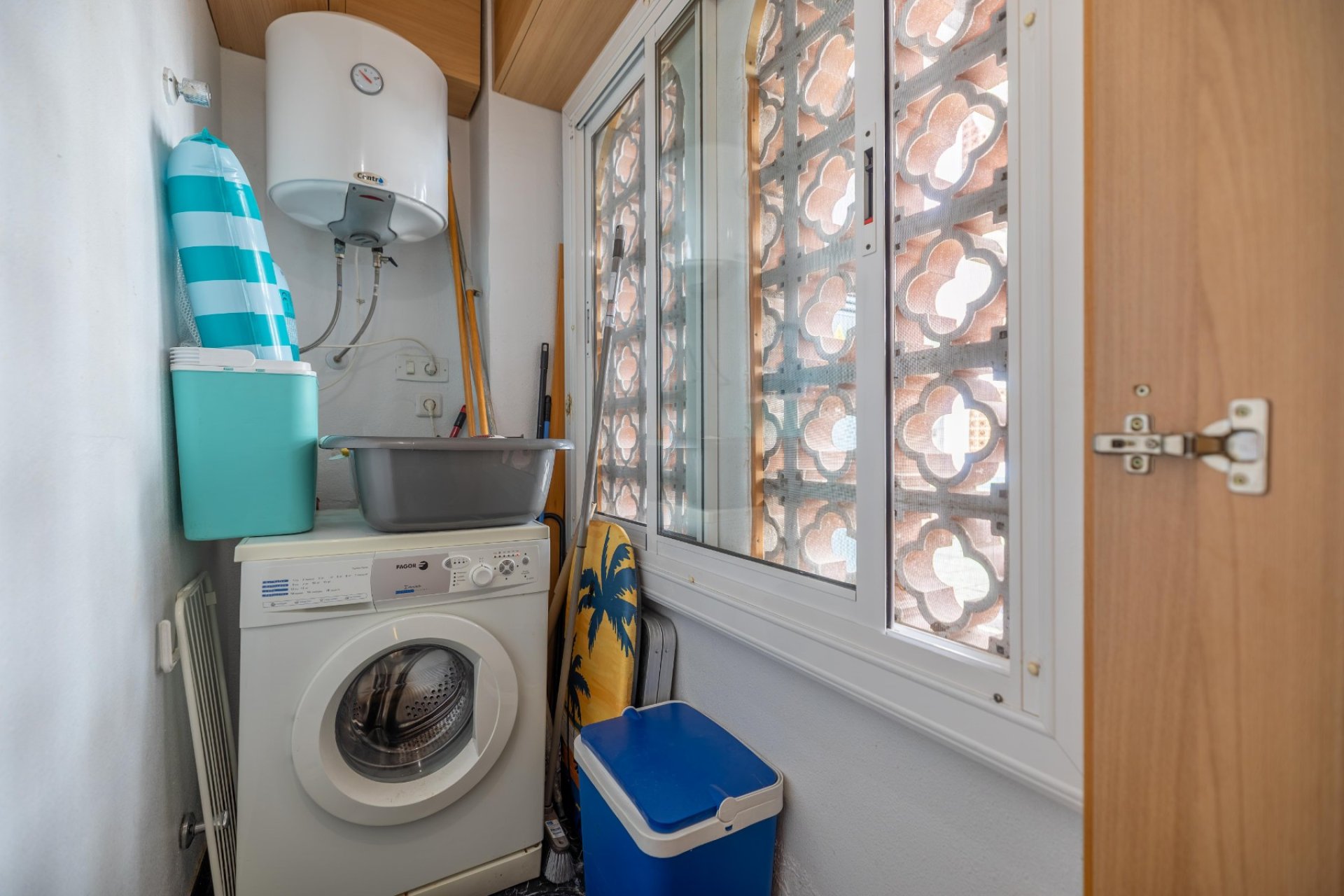 Reventa - Apartamento / piso -
Torrevieja - Playa Los Naufragos