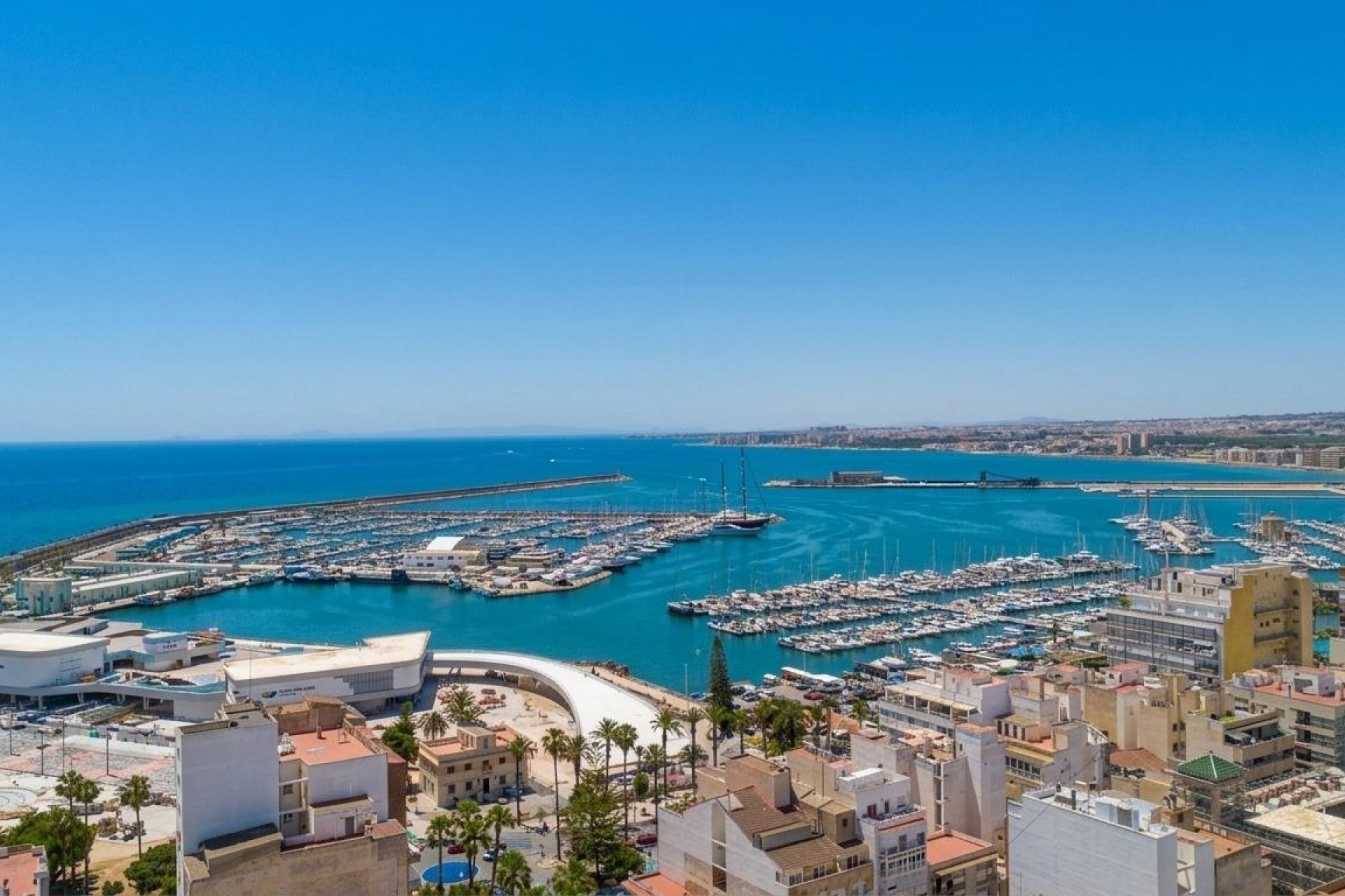 Reventa - Apartamento / piso -
Torrevieja - Puerto Deportivo