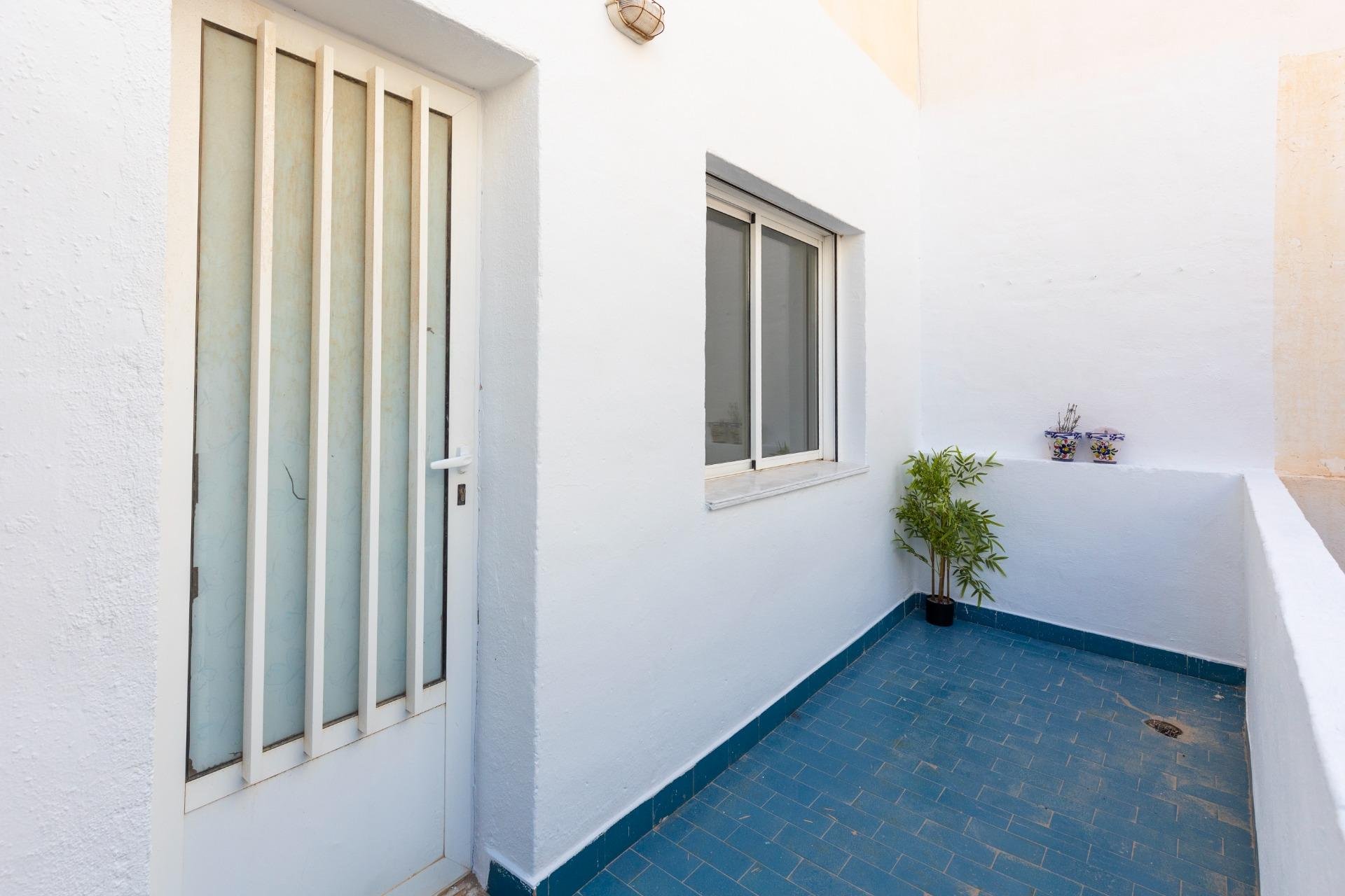 Reventa - Apartamento / piso -
Torrevieja - Puerto Deportivo