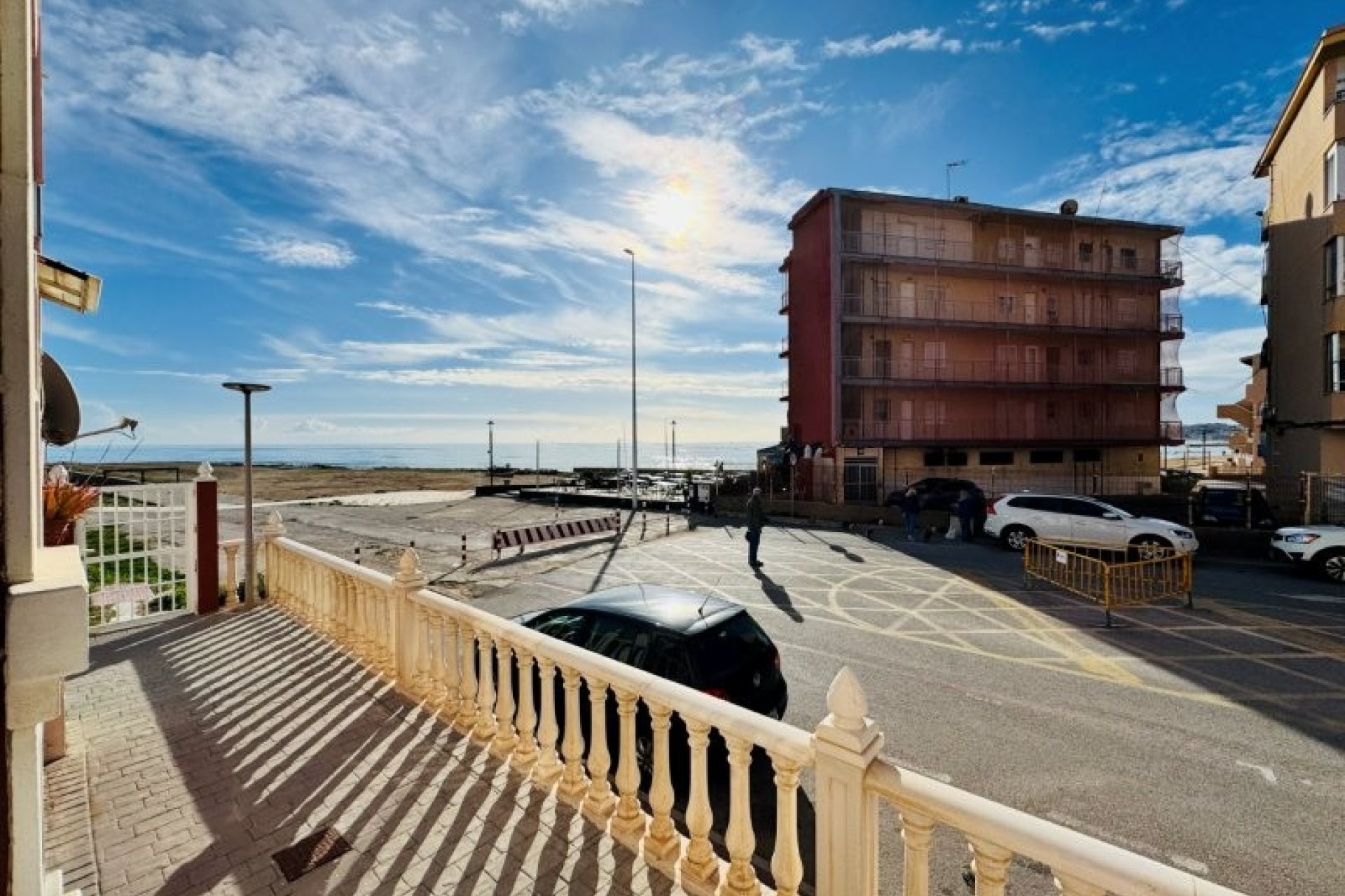 Reventa - Apartamento / piso -
Torrevieja - Puerto Romano