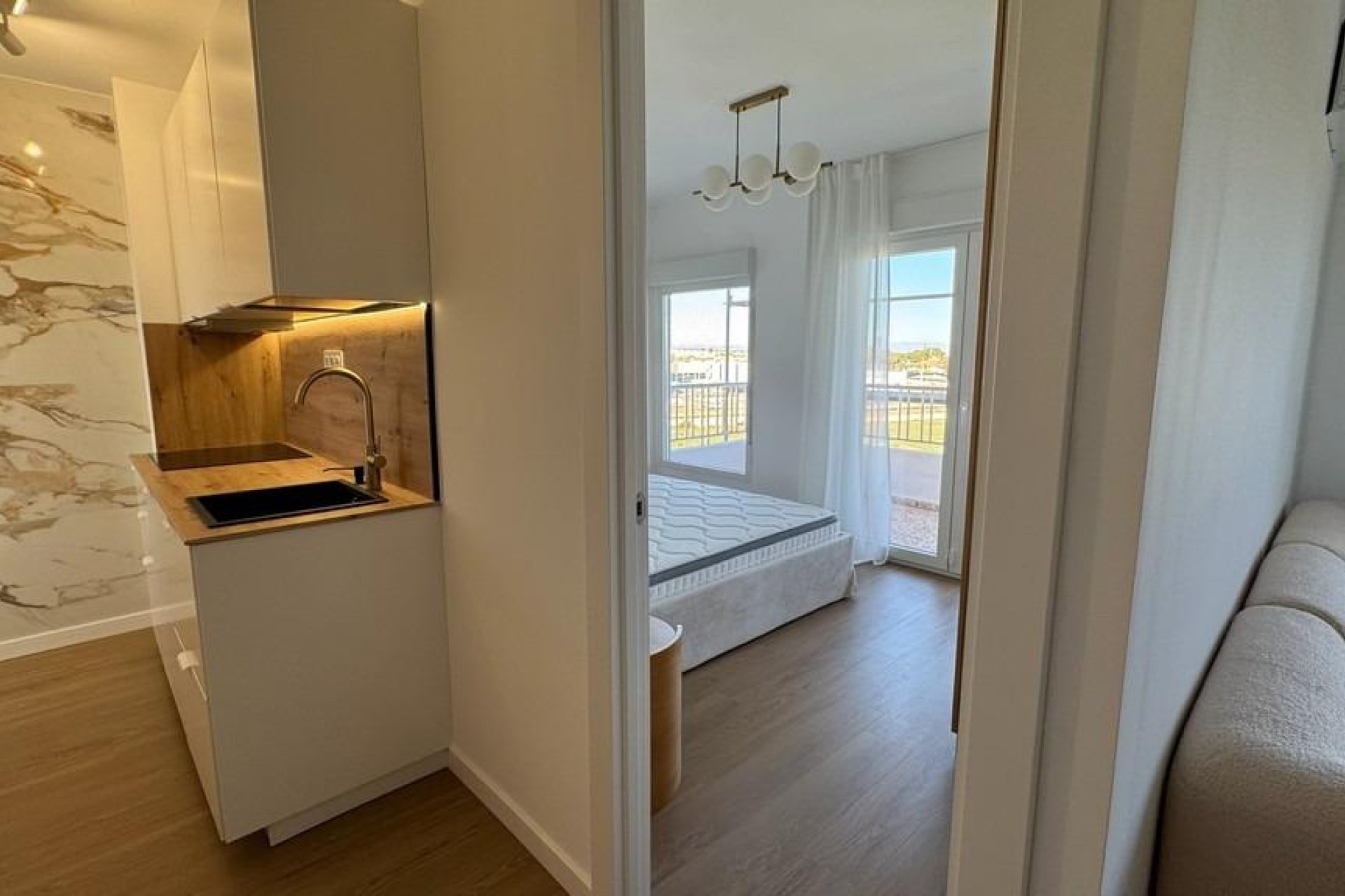 Reventa - Apartamento / piso -
Torrevieja - Punta prima