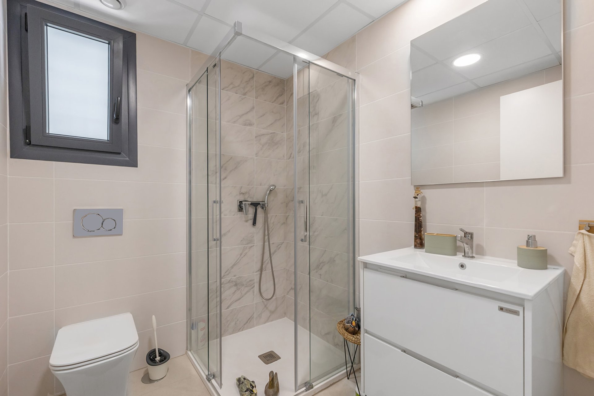 Reventa - Apartamento / piso -
Torrevieja - Punta prima