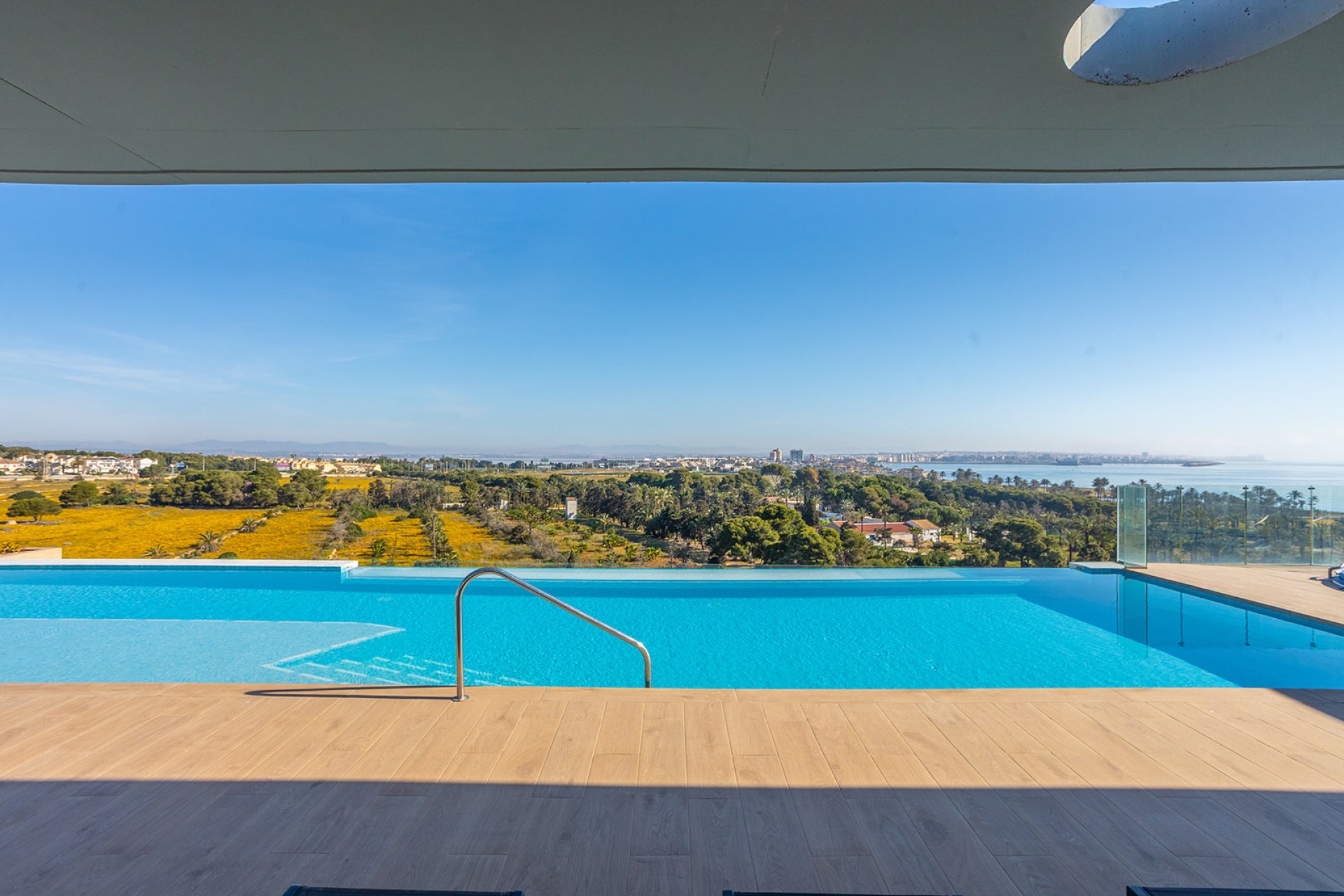 Reventa - Apartamento / piso -
Torrevieja - Punta prima