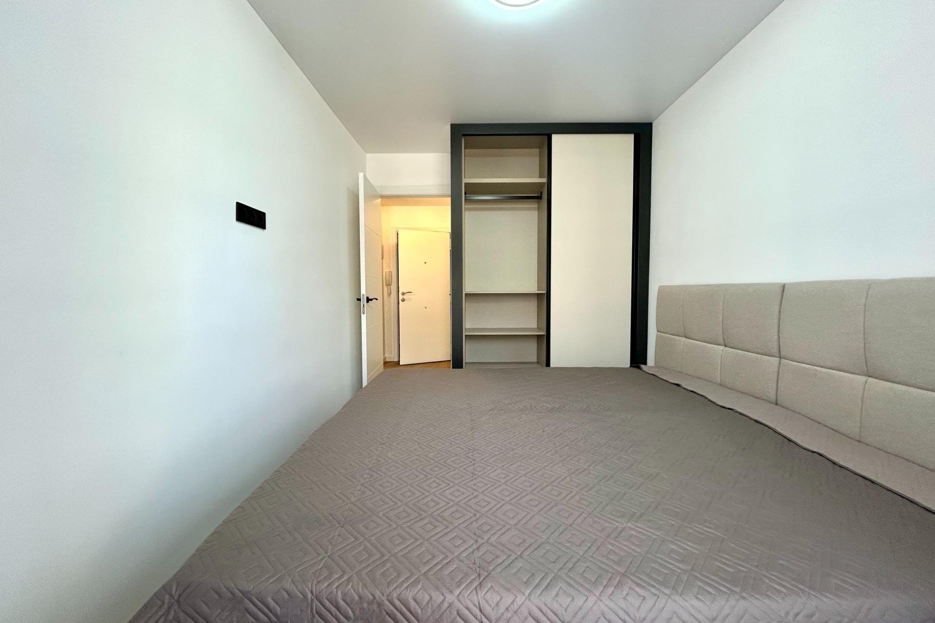 Reventa - Apartamento / piso -
Torrevieja - Punta prima
