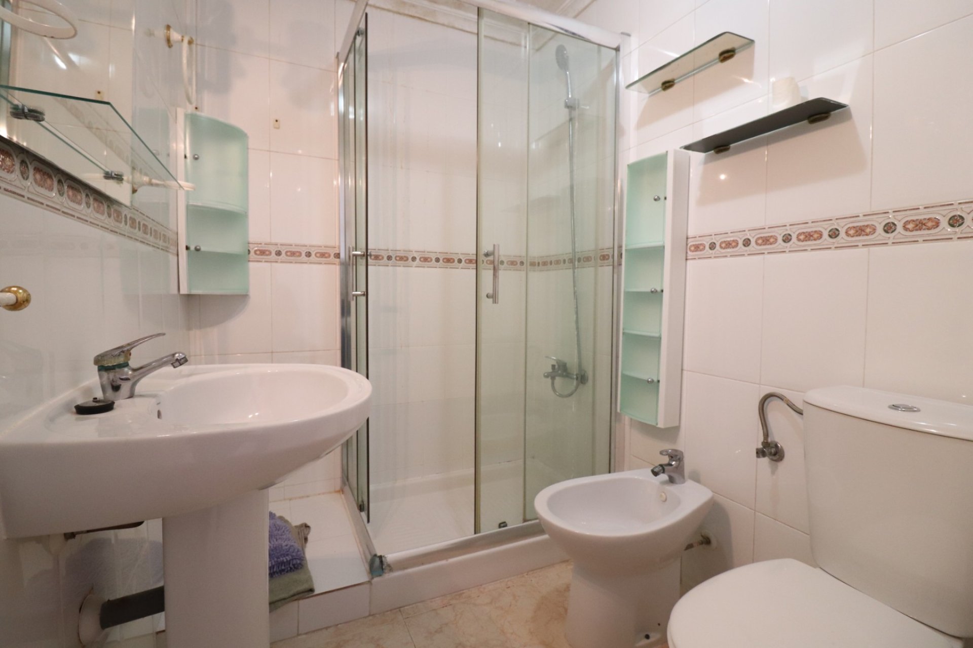 Reventa - Apartamento / piso -
Torrevieja - San Luis