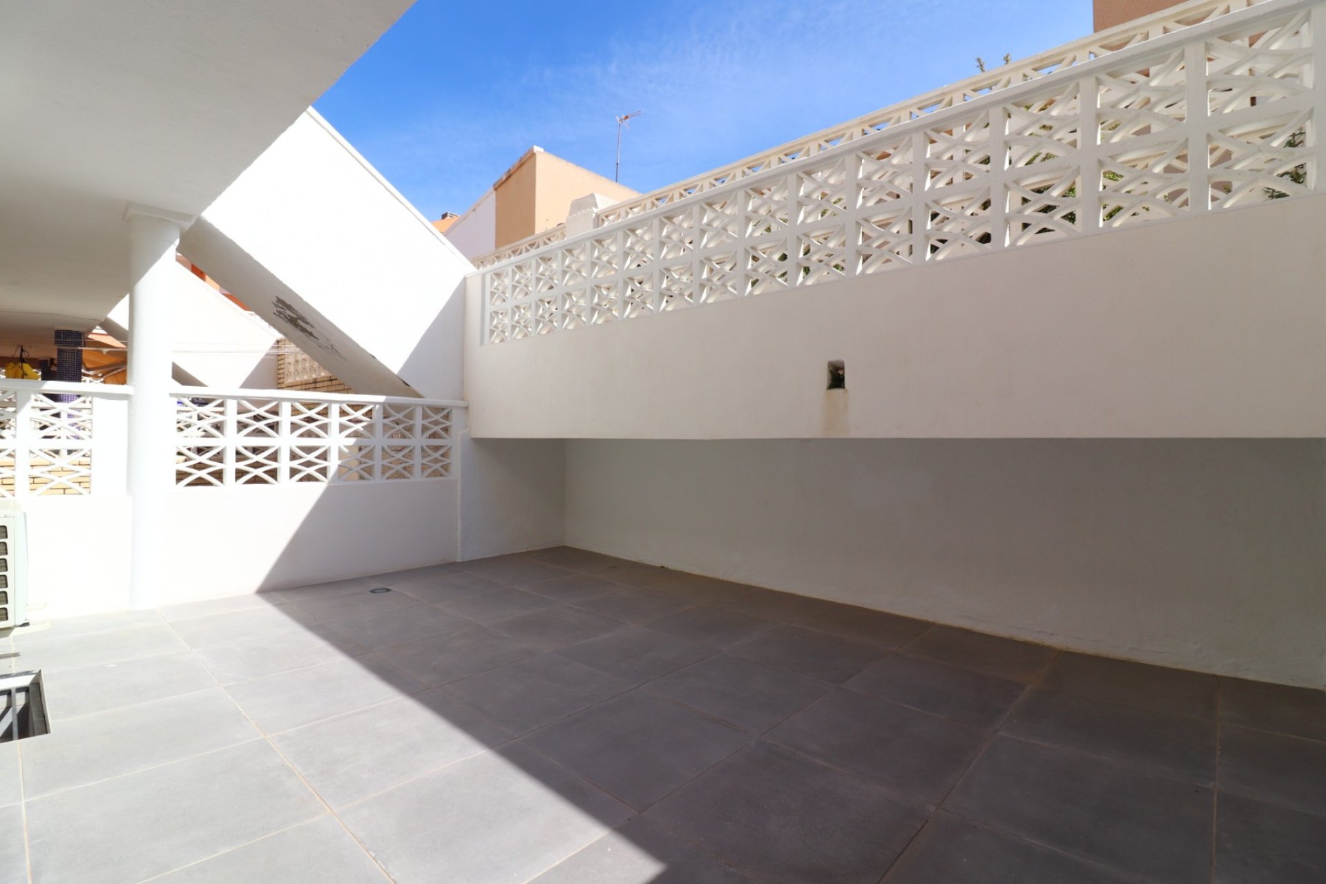 Reventa - Apartamento / piso -
Torrevieja - Torre La Mata