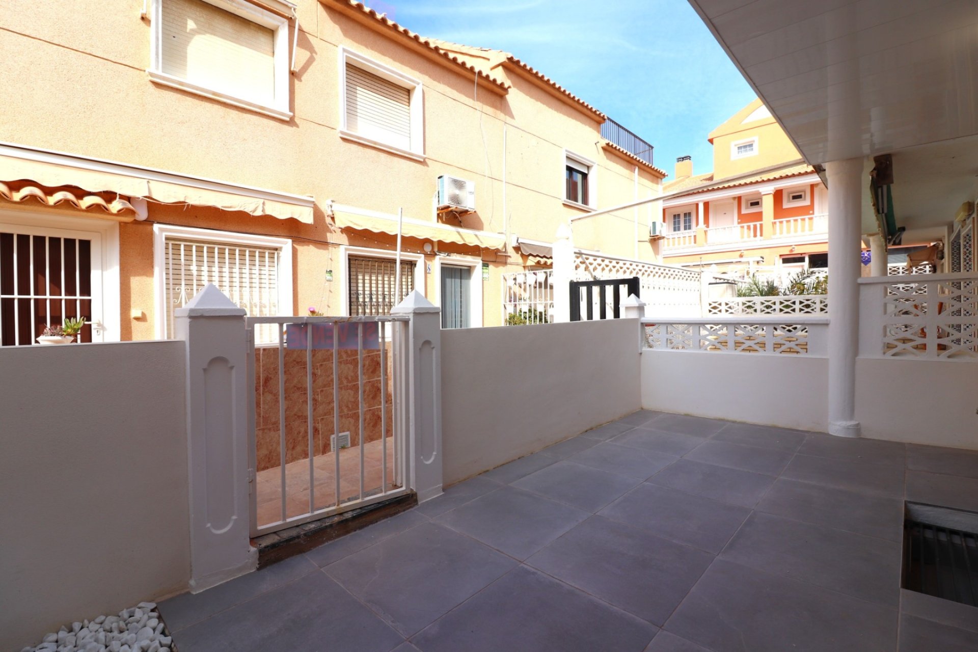 Reventa - Apartamento / piso -
Torrevieja - Torre La Mata