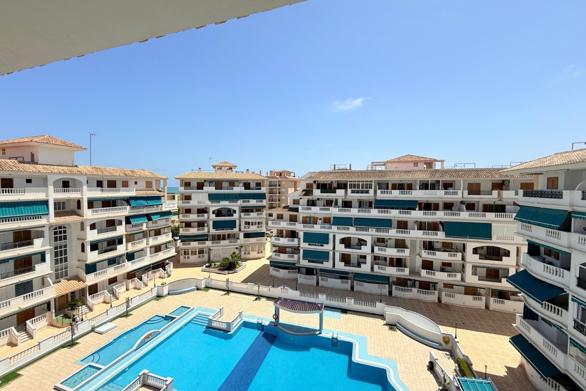 Reventa - Apartamento / piso -
Torrevieja - Torre La Mata