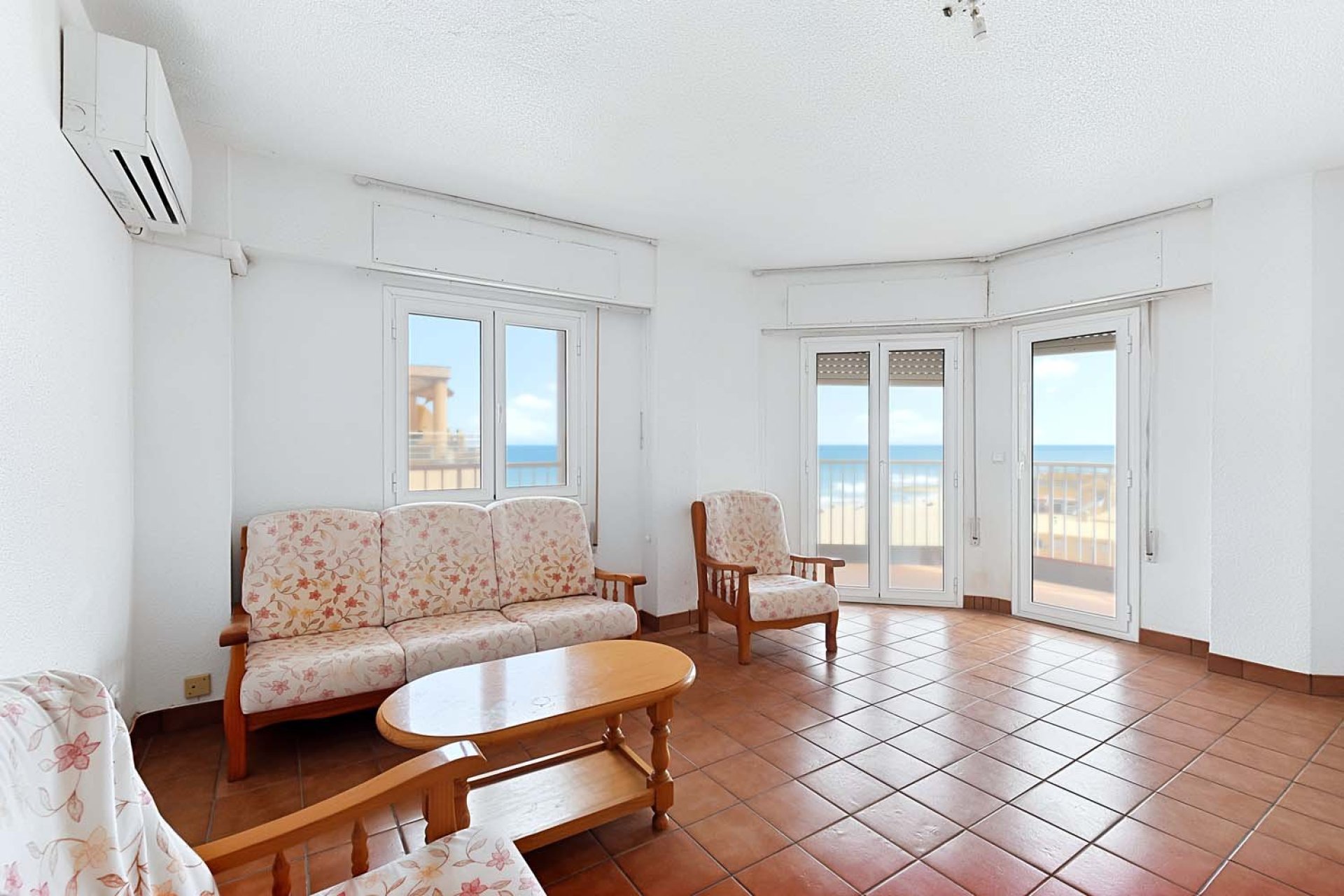 Reventa - Apartamento / piso -
Torrevieja - Torre La Mata