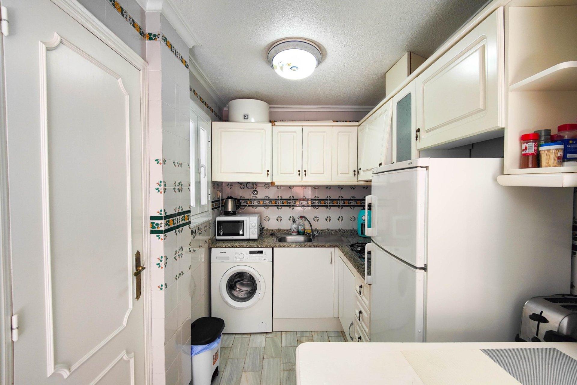 Reventa - Apartamento / piso -
Torrevieja - Torre La Mata