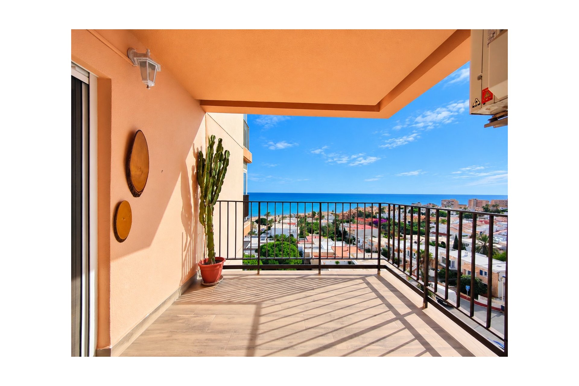 Reventa - Apartamento / piso -
Torrevieja - Torre La Mata