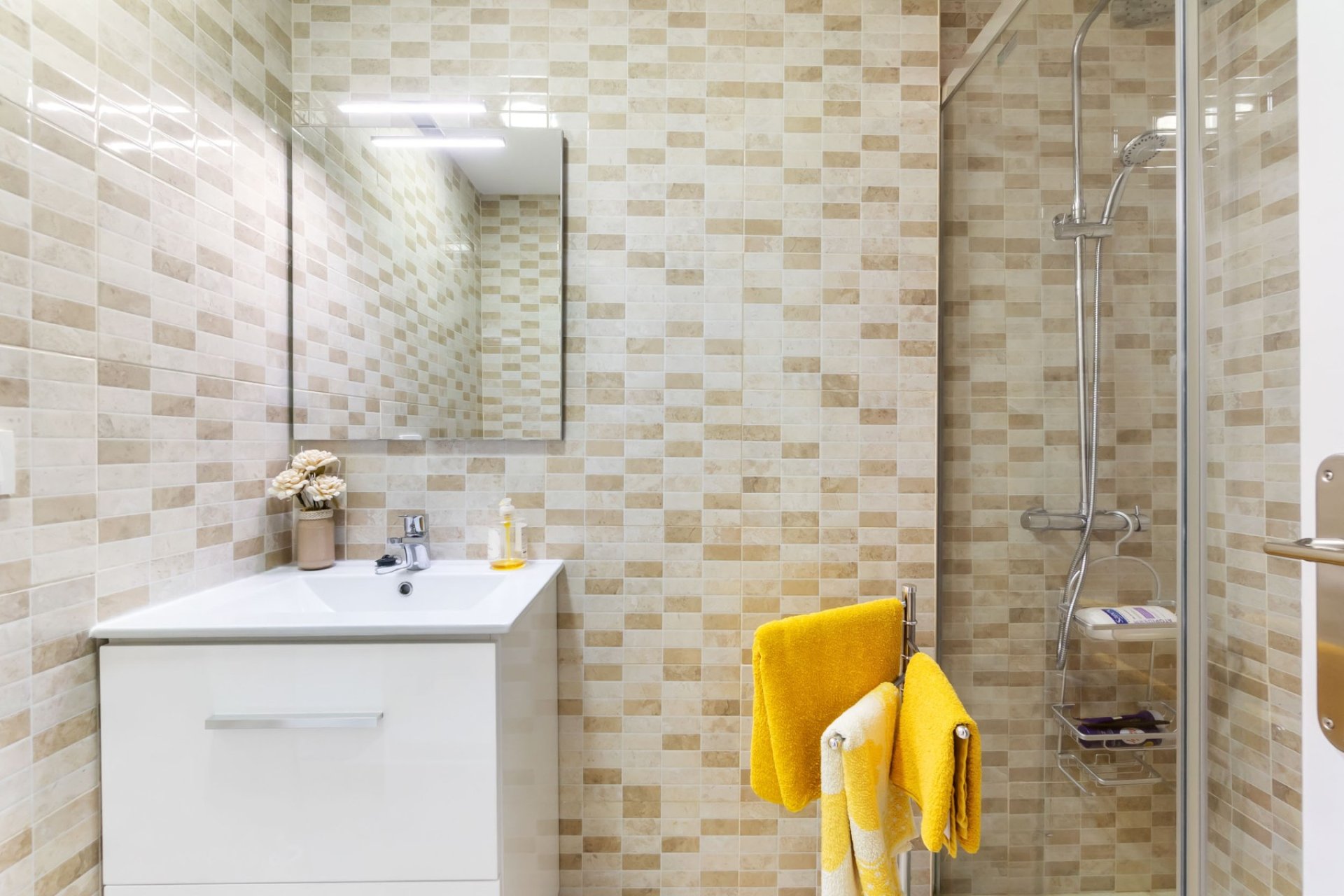 Reventa - Apartamento / piso -
Torrevieja - Torrevieja - Centre