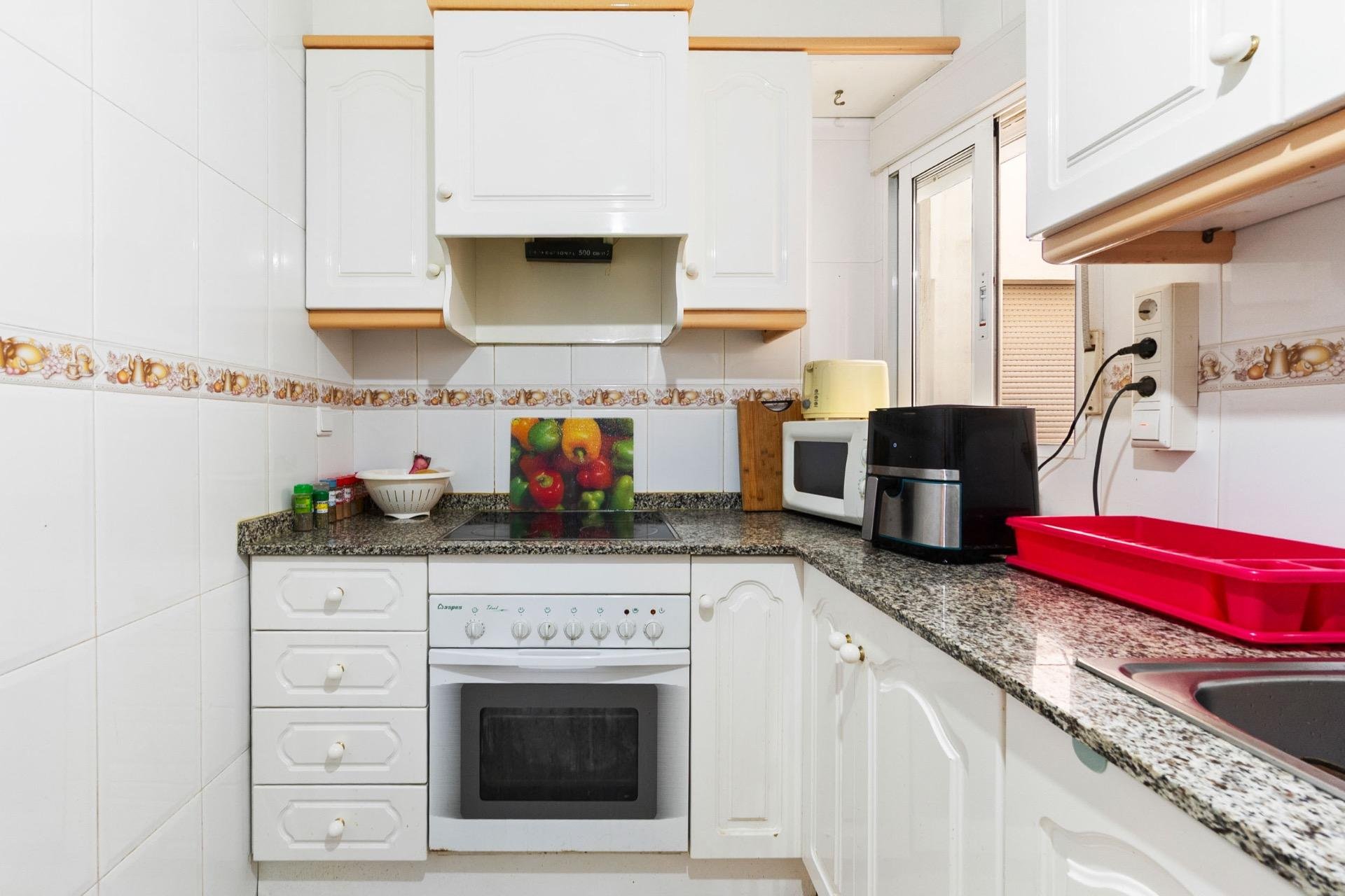 Reventa - Apartamento / piso -
Torrevieja - Torrevieja - Centre