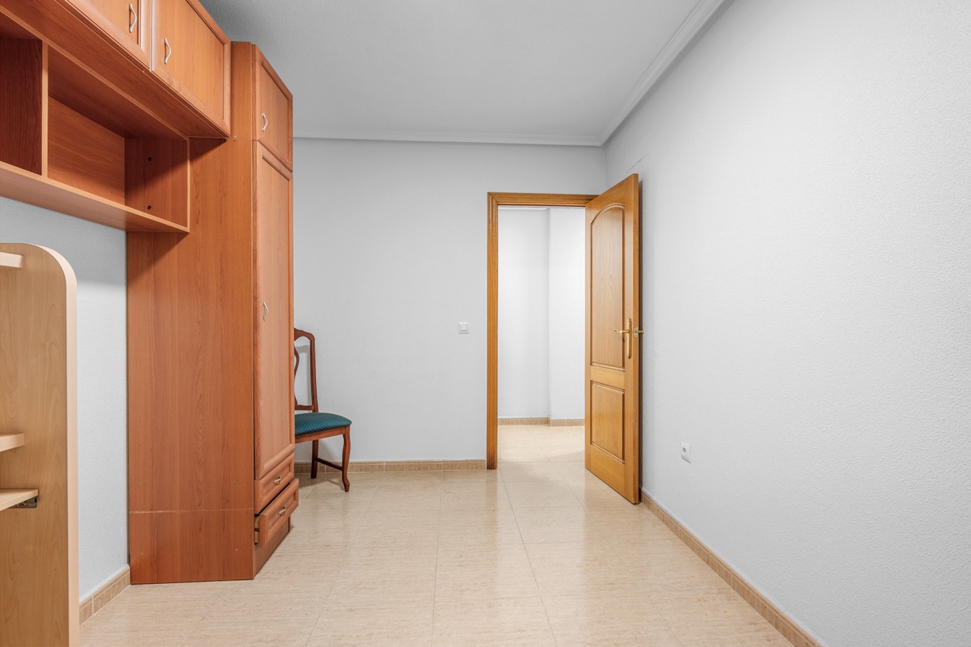 Reventa - Apartamento / piso -
Torrevieja - Torrevieja - Centre