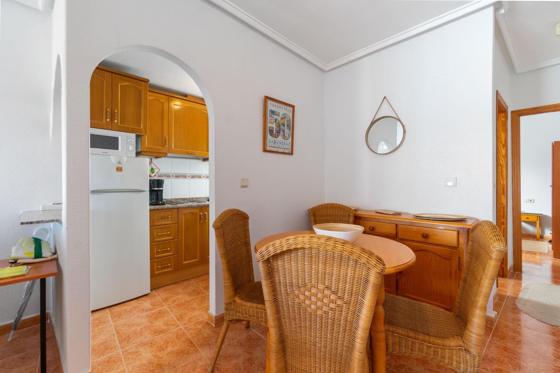 Reventa - Apartamento / piso -
Torrevieja - Torrevieja - Centre