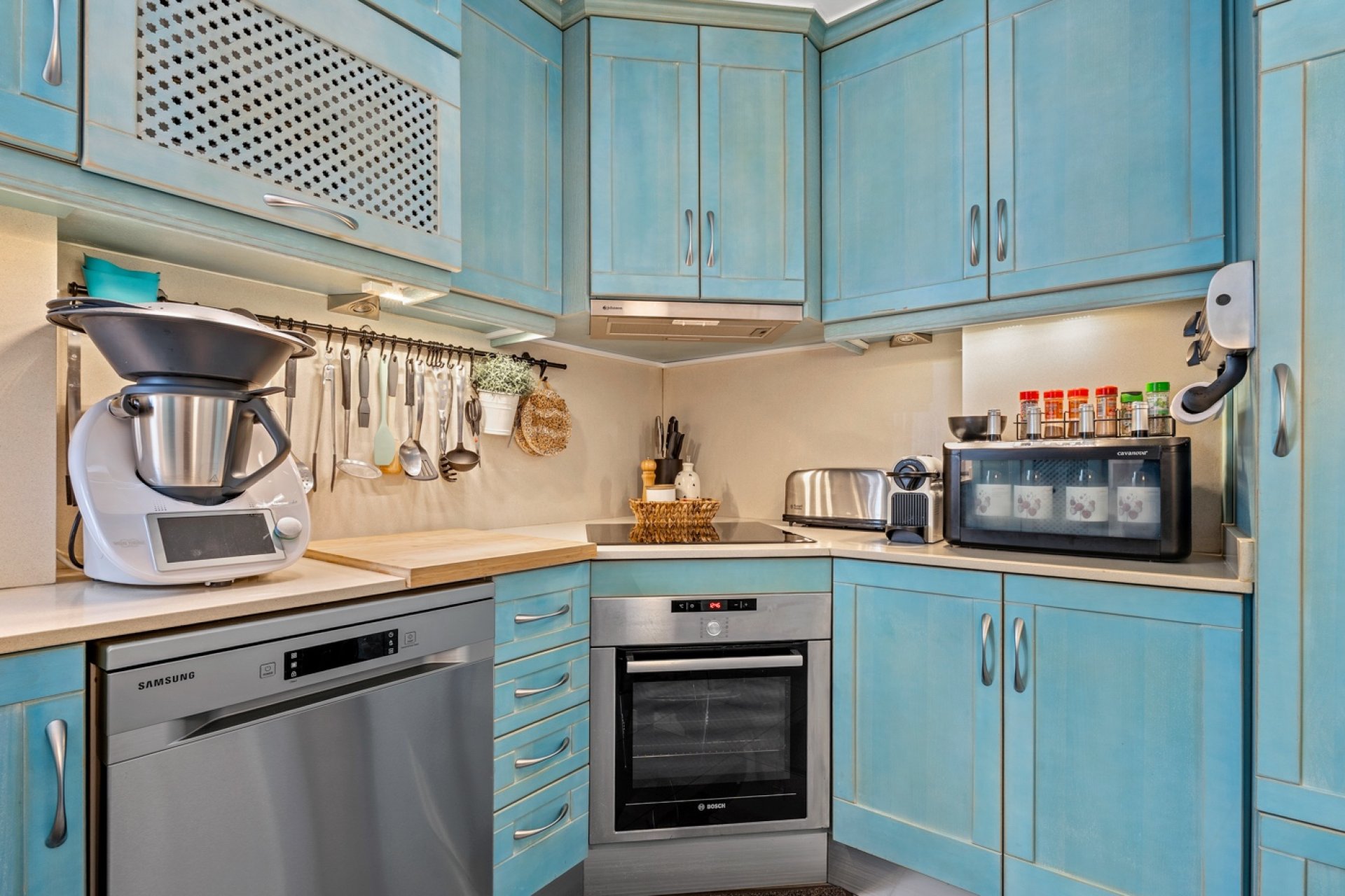 Reventa - Apartamento / piso -
Torrevieja - Torrevieja - Centre