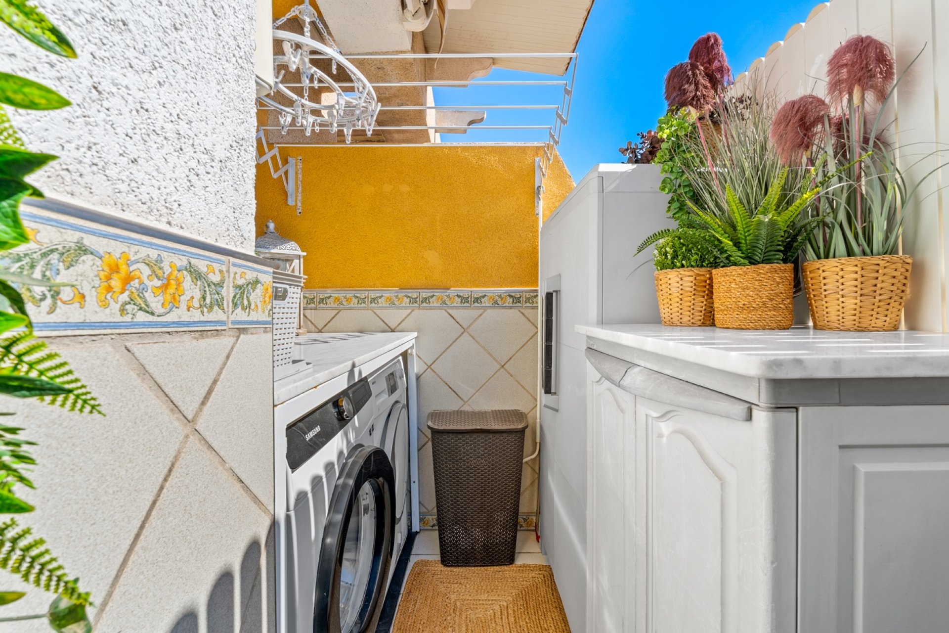 Reventa - Apartamento / piso -
Torrevieja - Torrevieja - Centre