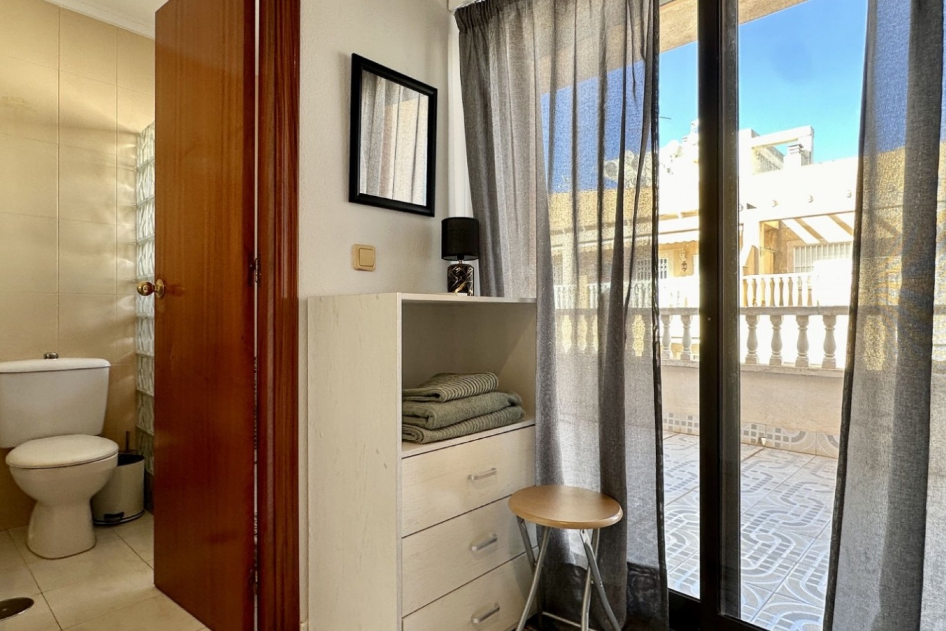 Reventa - Apartamento / piso -
Torrevieja - Torrevieja - Centre
