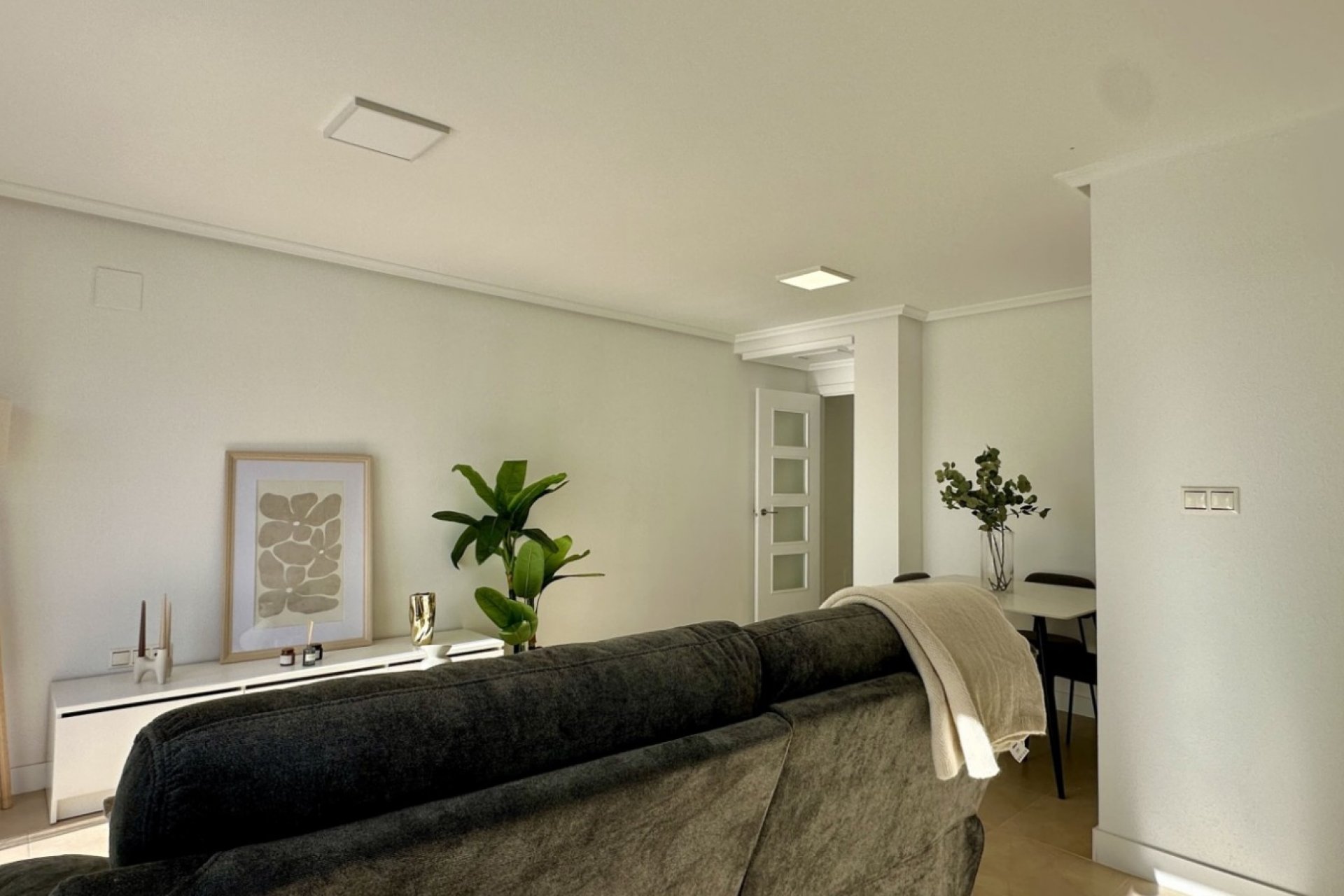 Reventa - Apartamento / piso -
Torrevieja - Torrevieja - Centre