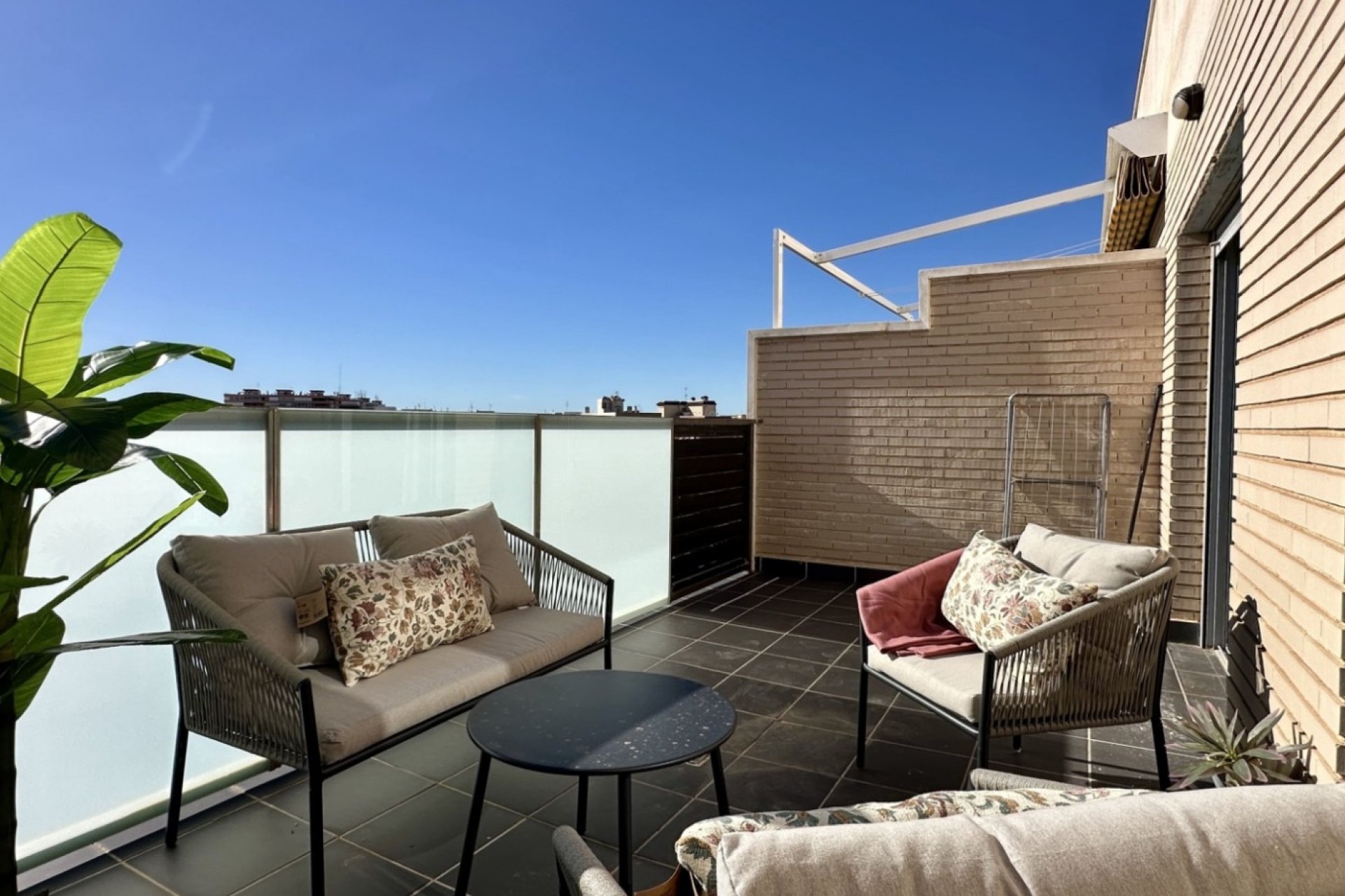 Reventa - Apartamento / piso -
Torrevieja - Torrevieja - Centre