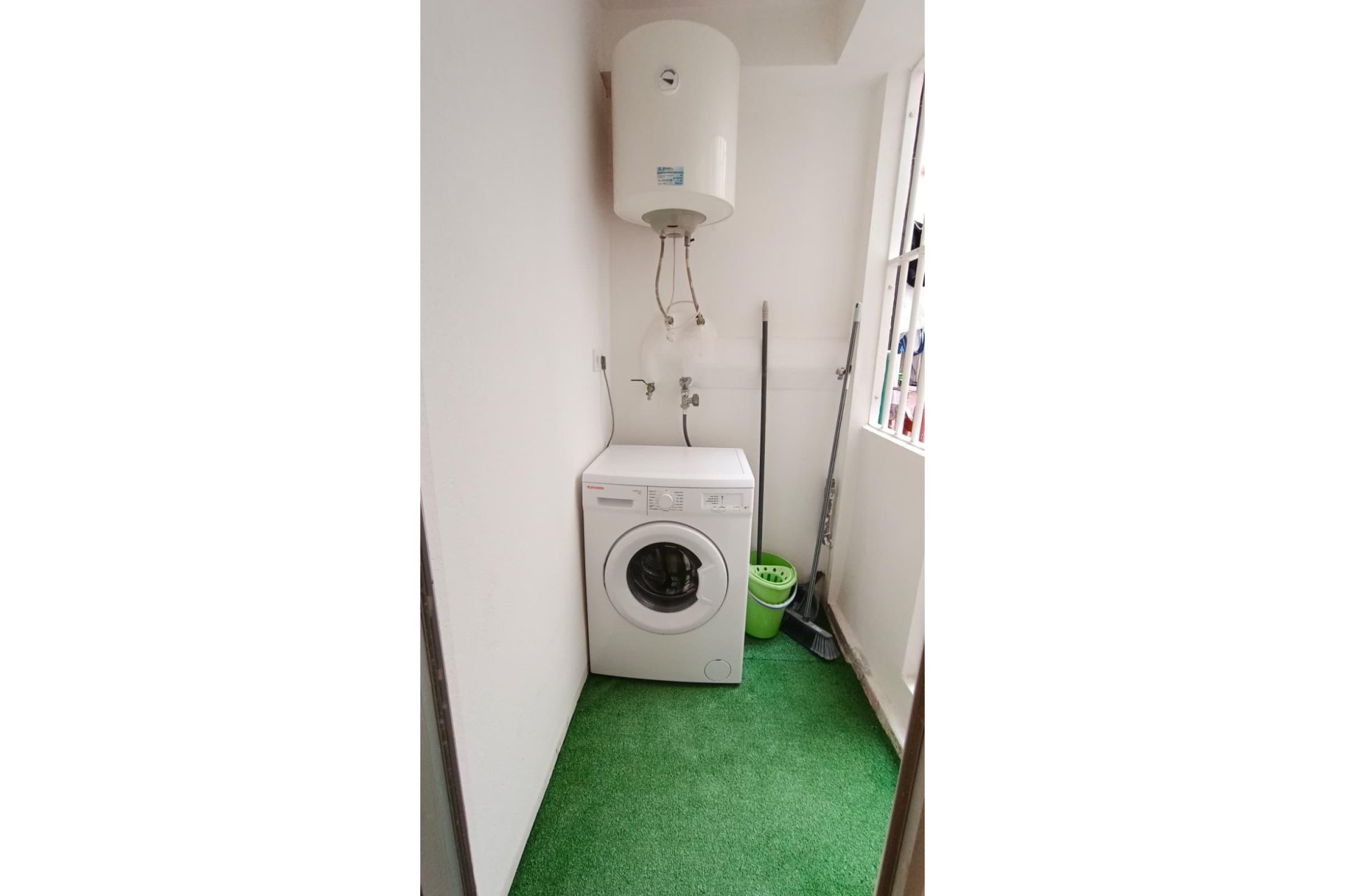 Reventa - Apartamento / piso -
Torrevieja - Torrevieja - Centre