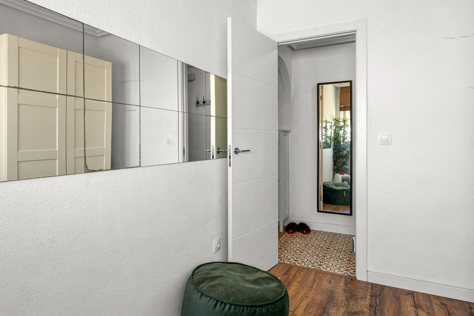 Reventa - Apartamento / piso -
Torrevieja - Torrevieja - Centre