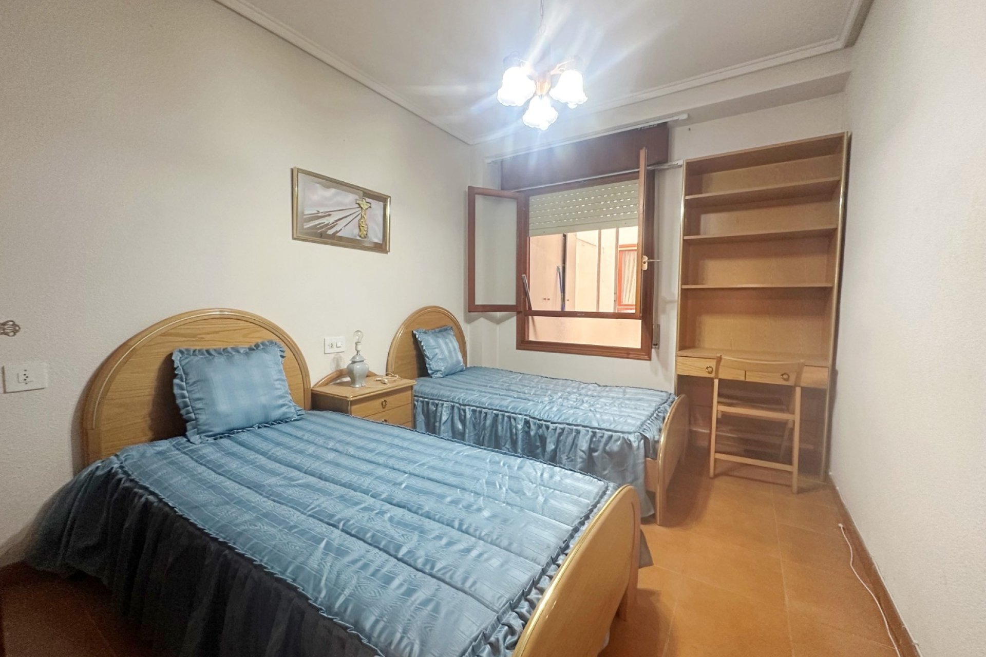 Reventa - Apartamento / piso -
Torrevieja - Torrevieja - Centre