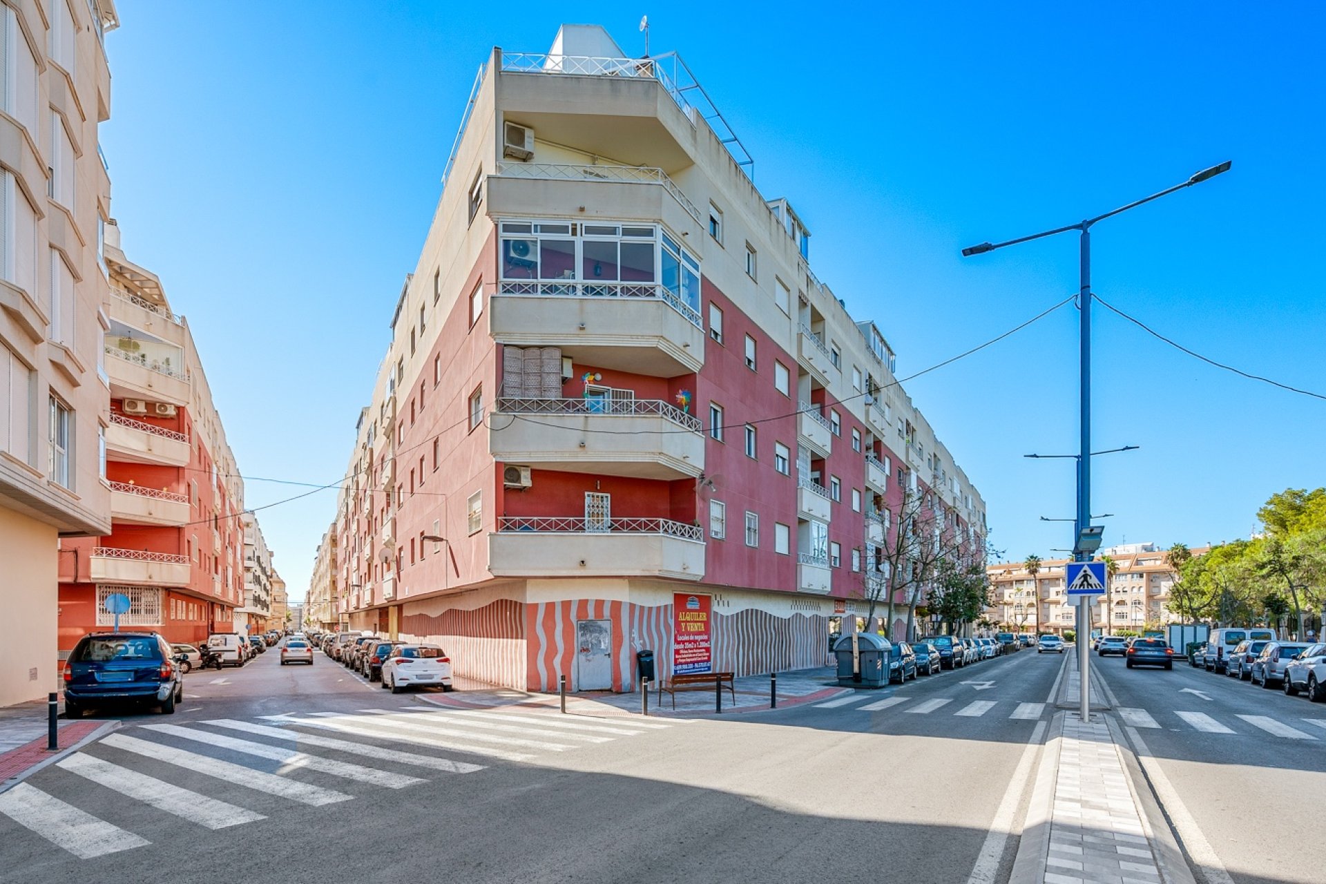 Reventa - Apartamento / piso -
Torrevieja - Torrevieja - Centre