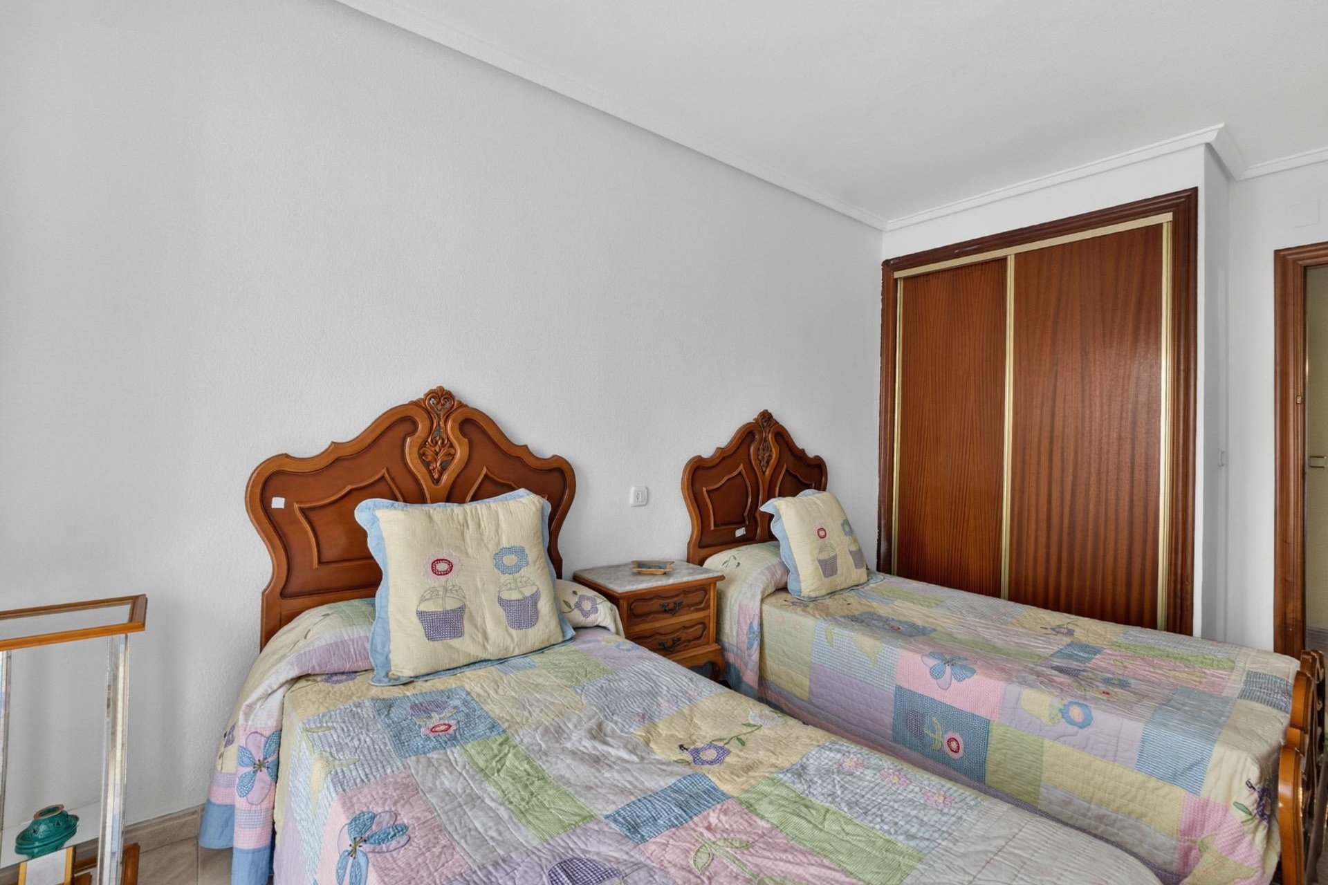 Reventa - Apartamento / piso -
Torrevieja - Torrevieja - Centre
