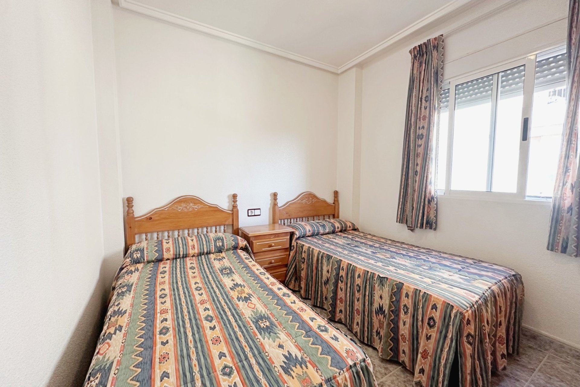 Reventa - Apartamento / piso -
Torrevieja - Torrevieja - Centre