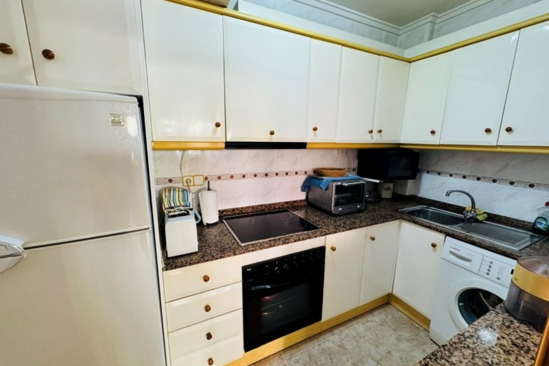 Reventa - Apartamento / piso -
Torrevieja - Torrevista Playa