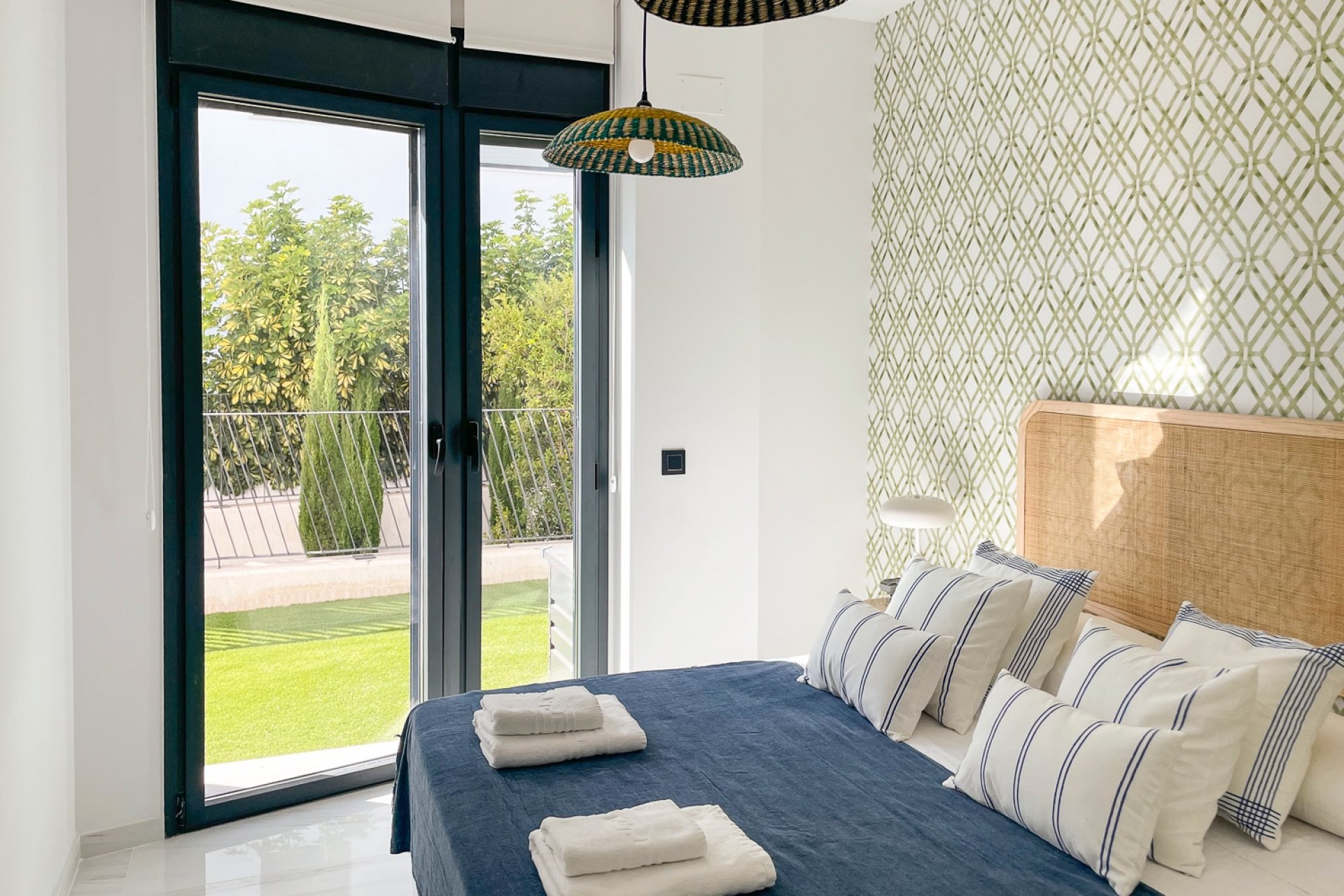 Reventa - Apartamento / piso -
Villajoyosa - Playas del Torres