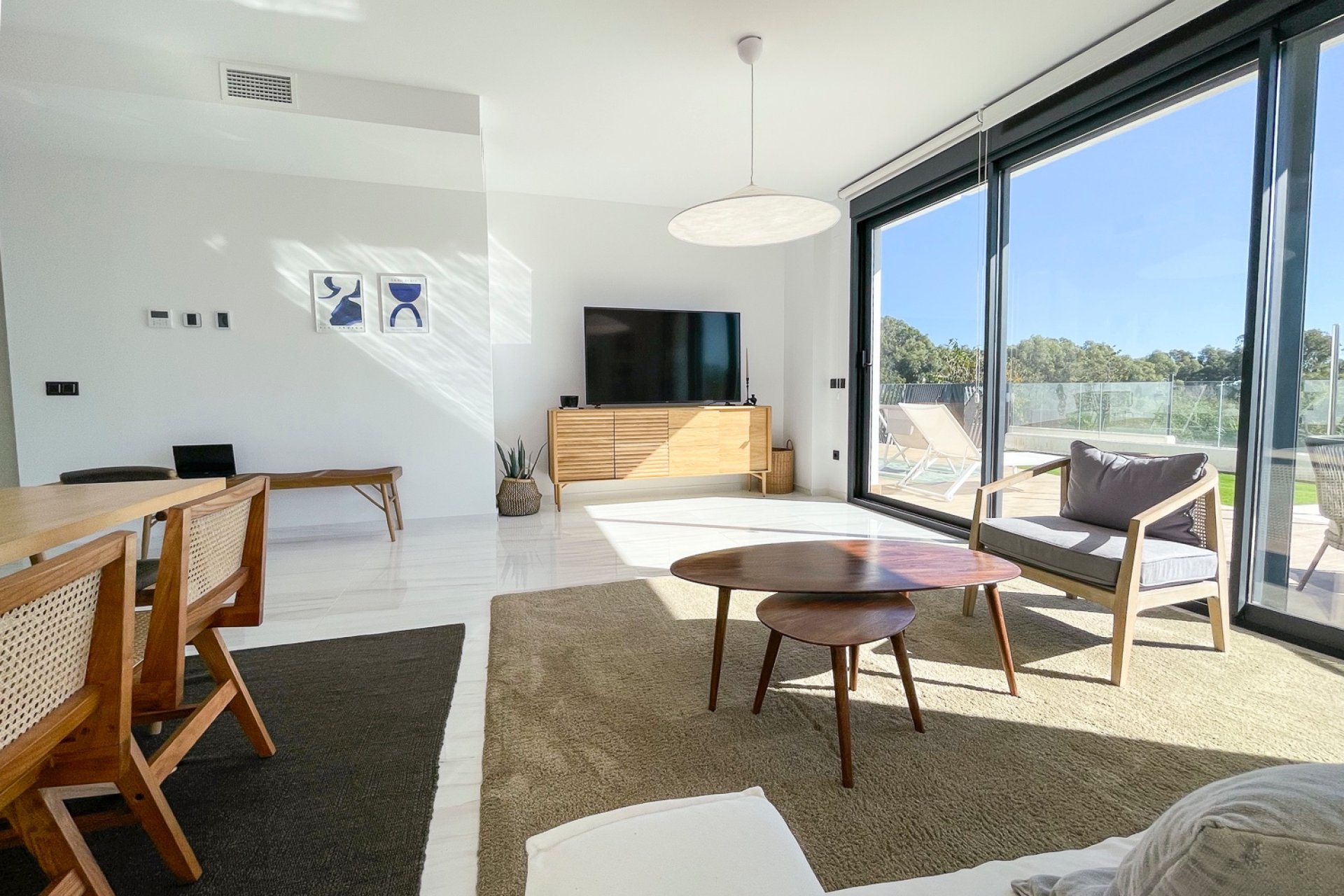 Reventa - Apartamento / piso -
Villajoyosa - Playas del Torres