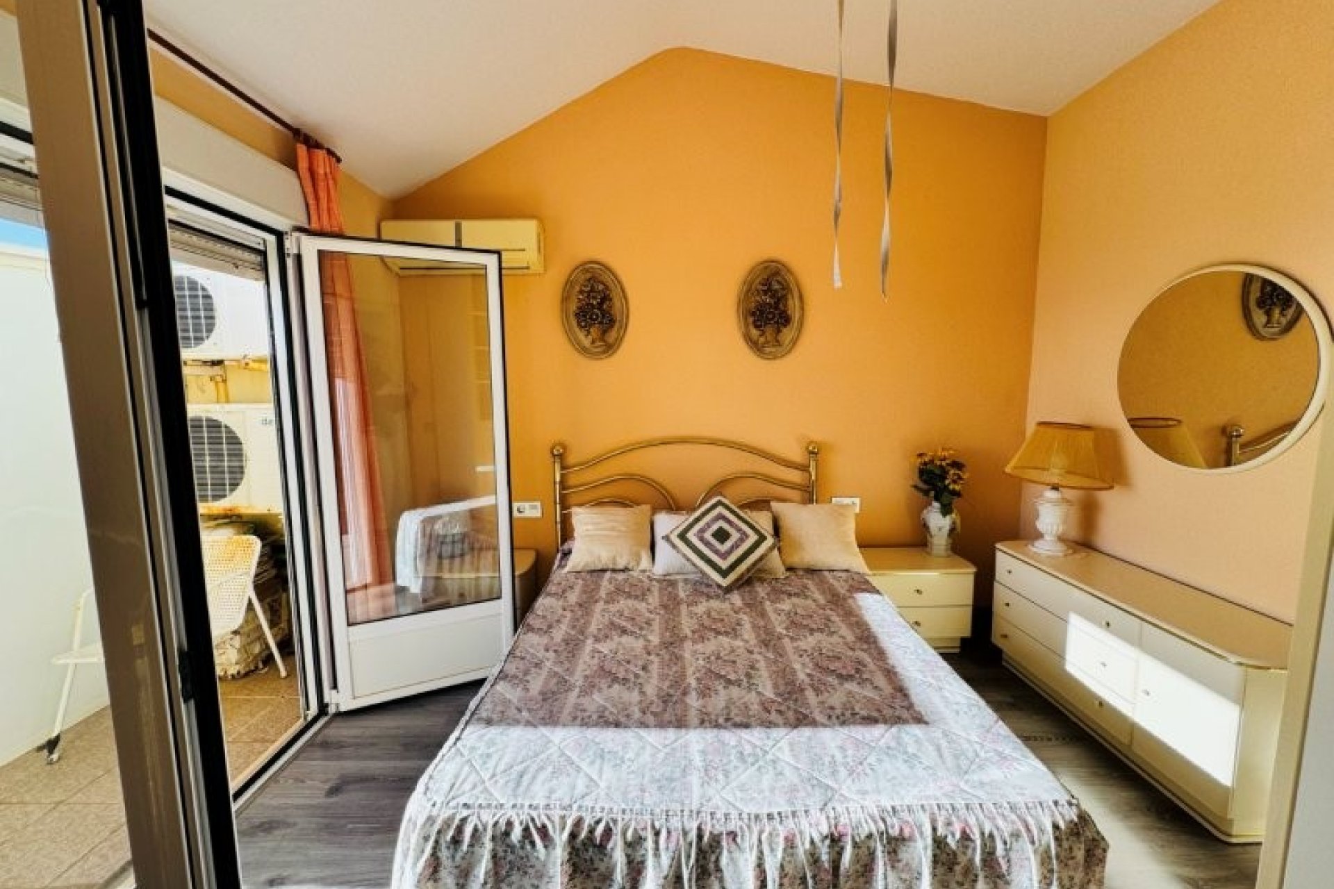 Reventa - Ático -
Torrevieja - Alanis