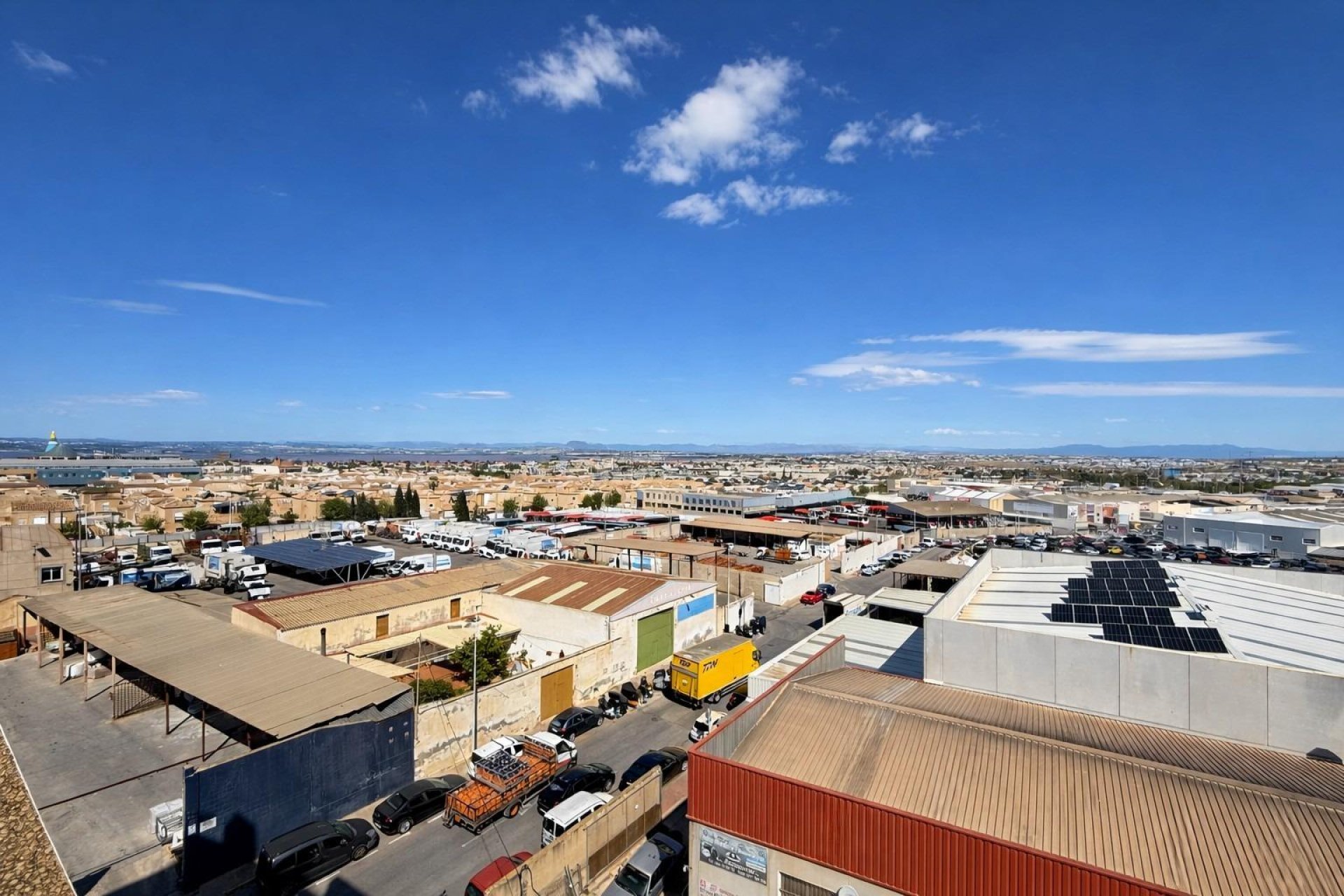 Reventa - Ático -
Torrevieja - Centro