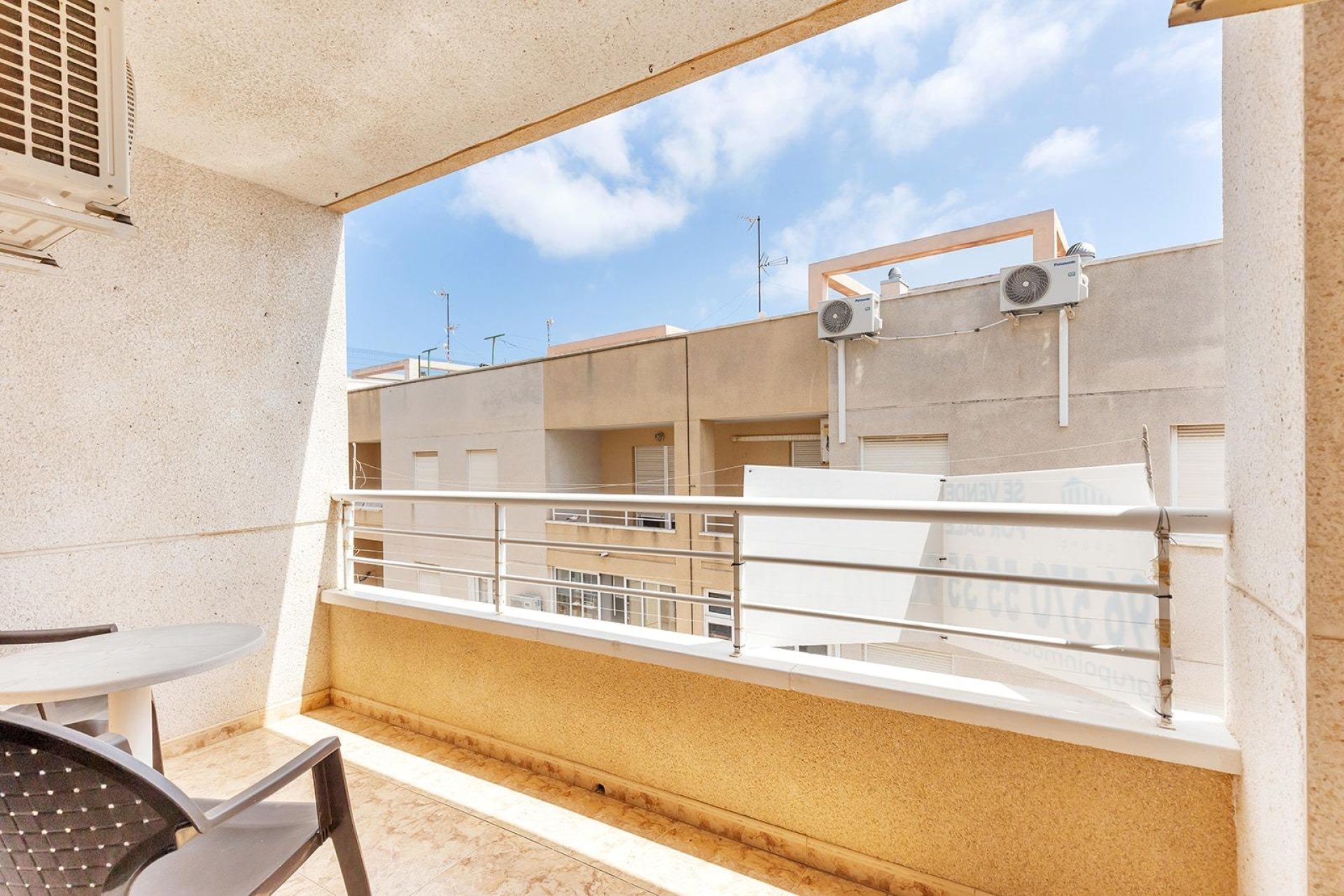 Reventa - Ático -
Torrevieja - Estacion de autobuses