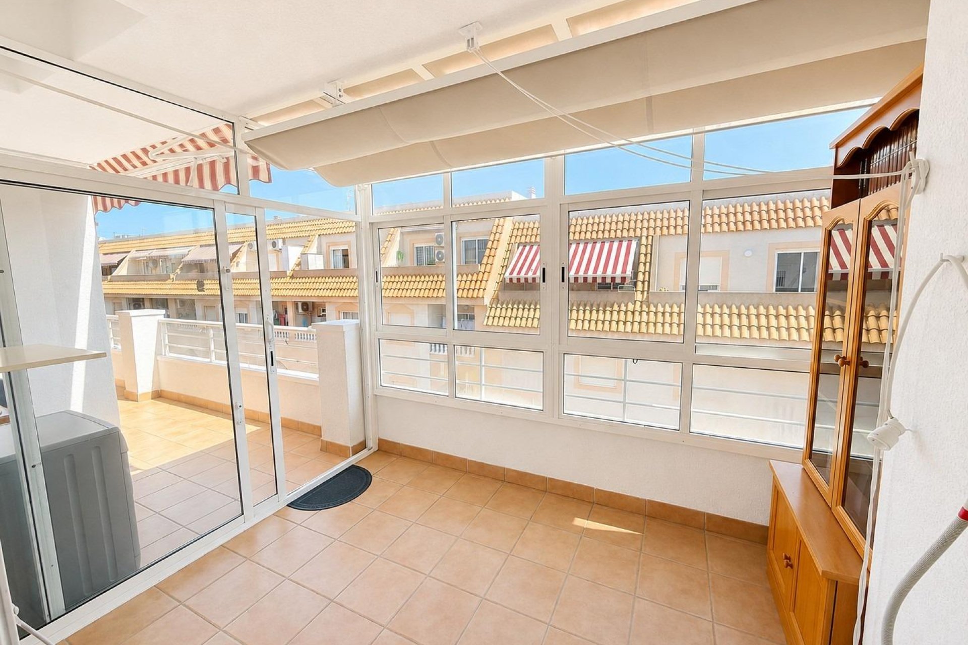 Reventa - Ático -
Torrevieja - Estacion de autobuses