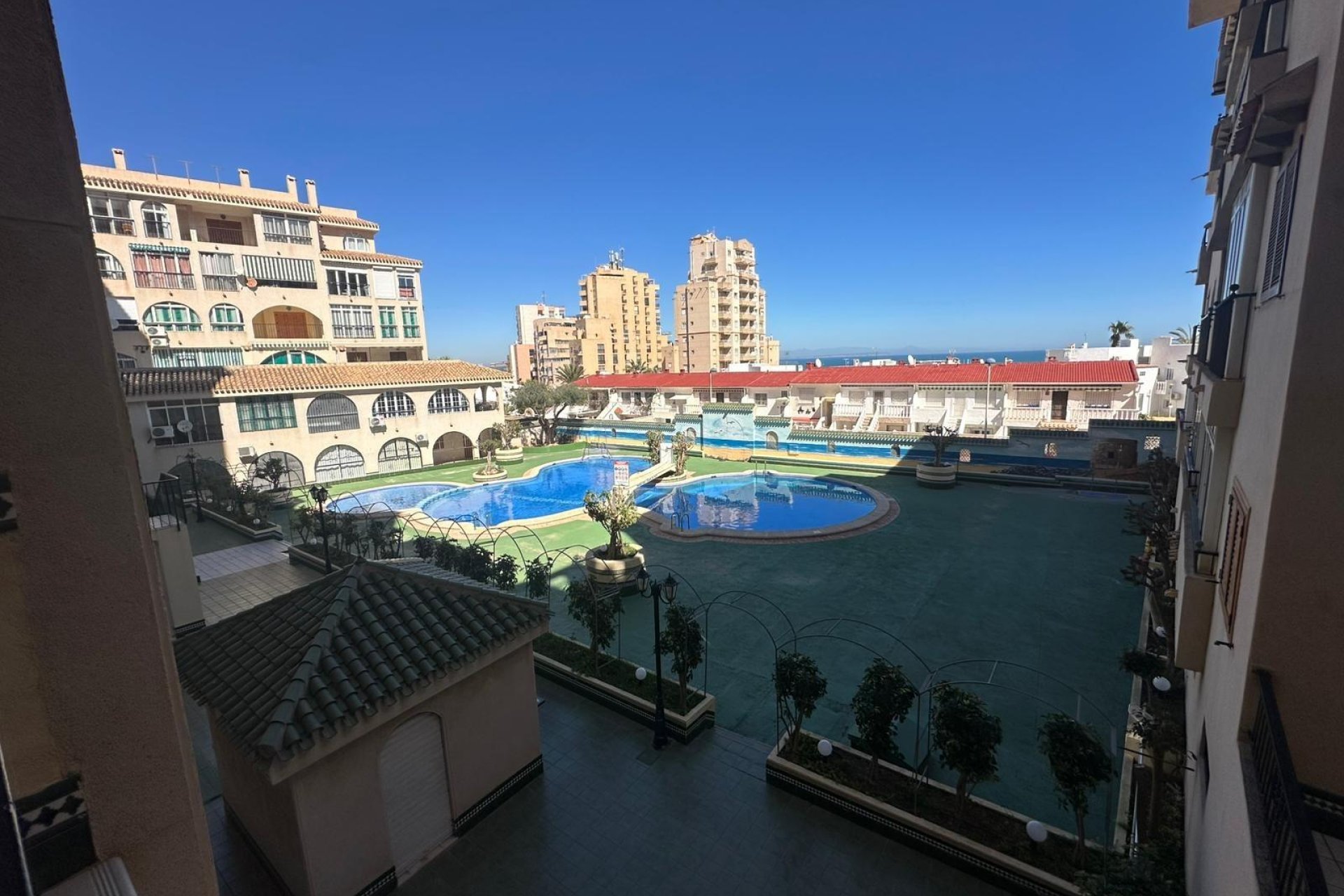 Reventa - Ático -
Torrevieja - La Mata