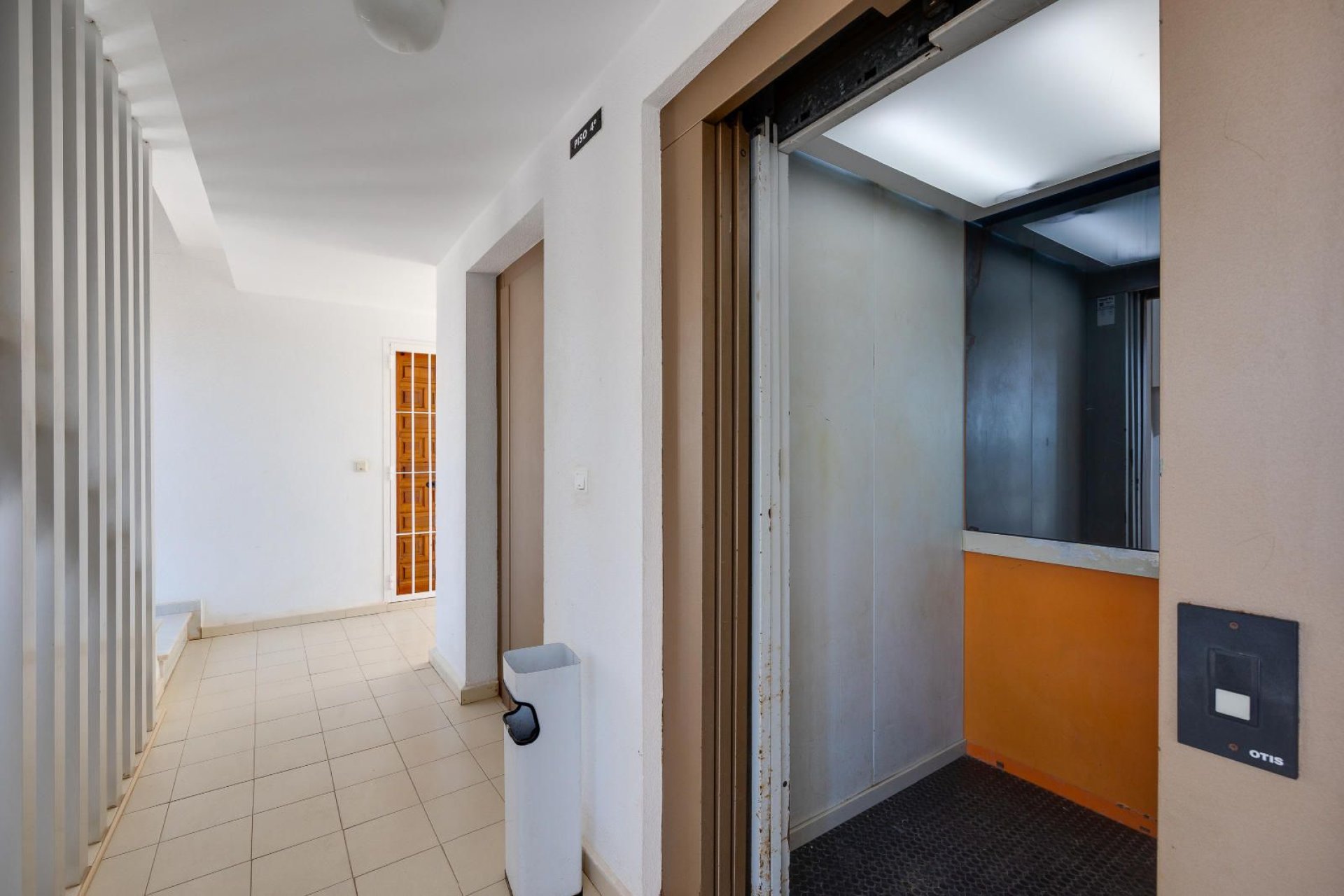 Reventa - Ático -
Torrevieja - La Mata