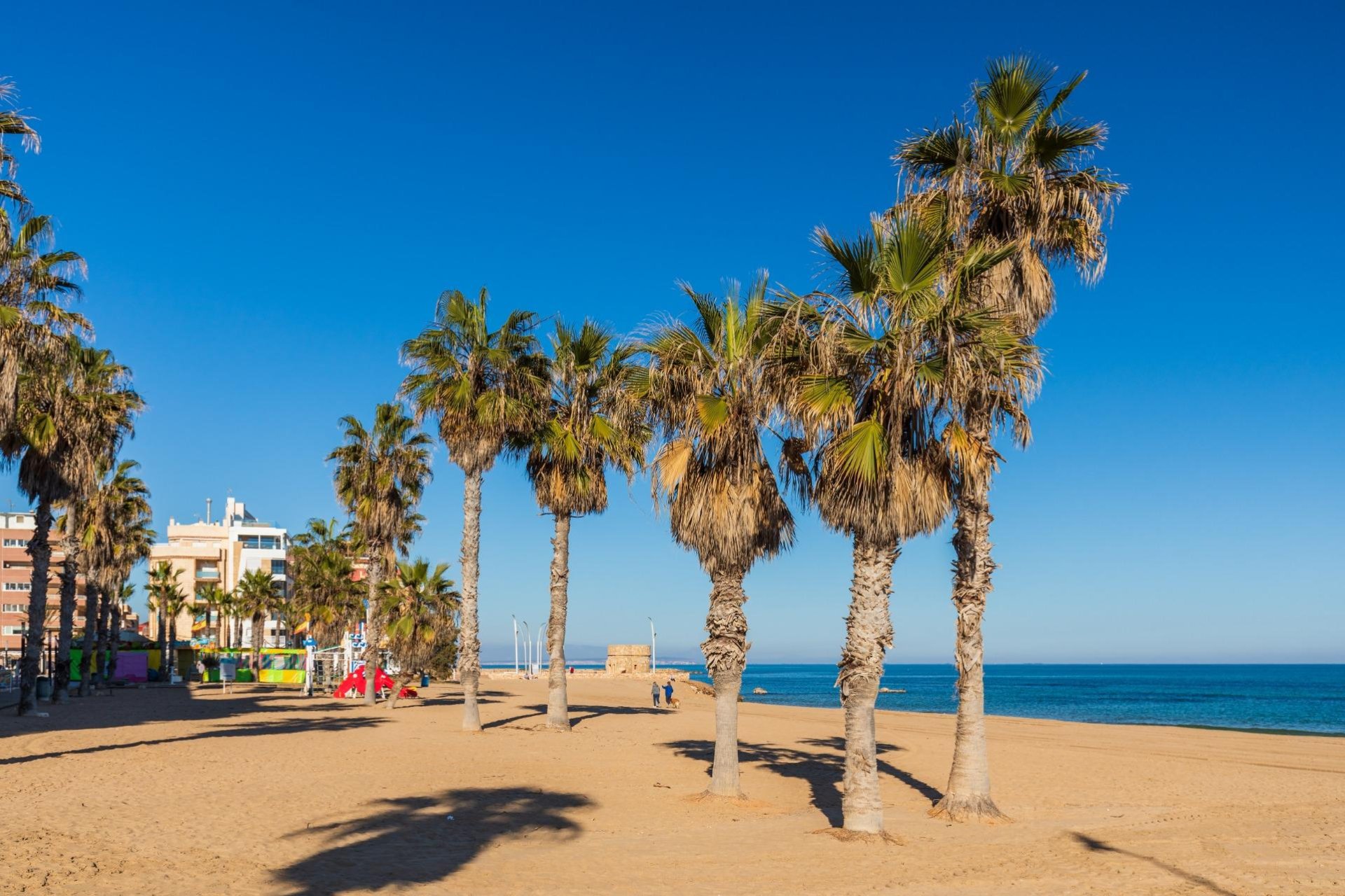 Reventa - Ático -
Torrevieja - La Mata